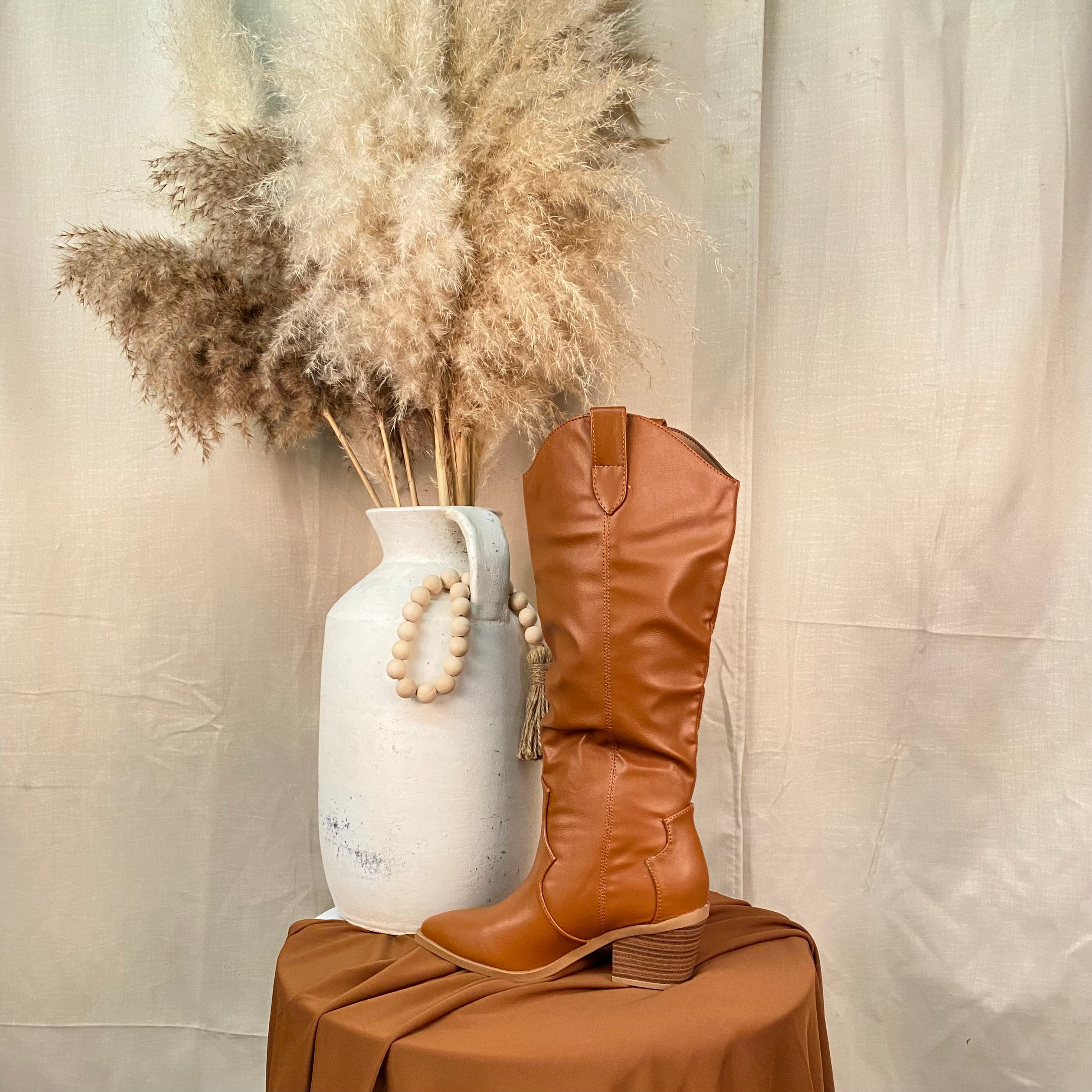 Karla Boots (Chestnut)