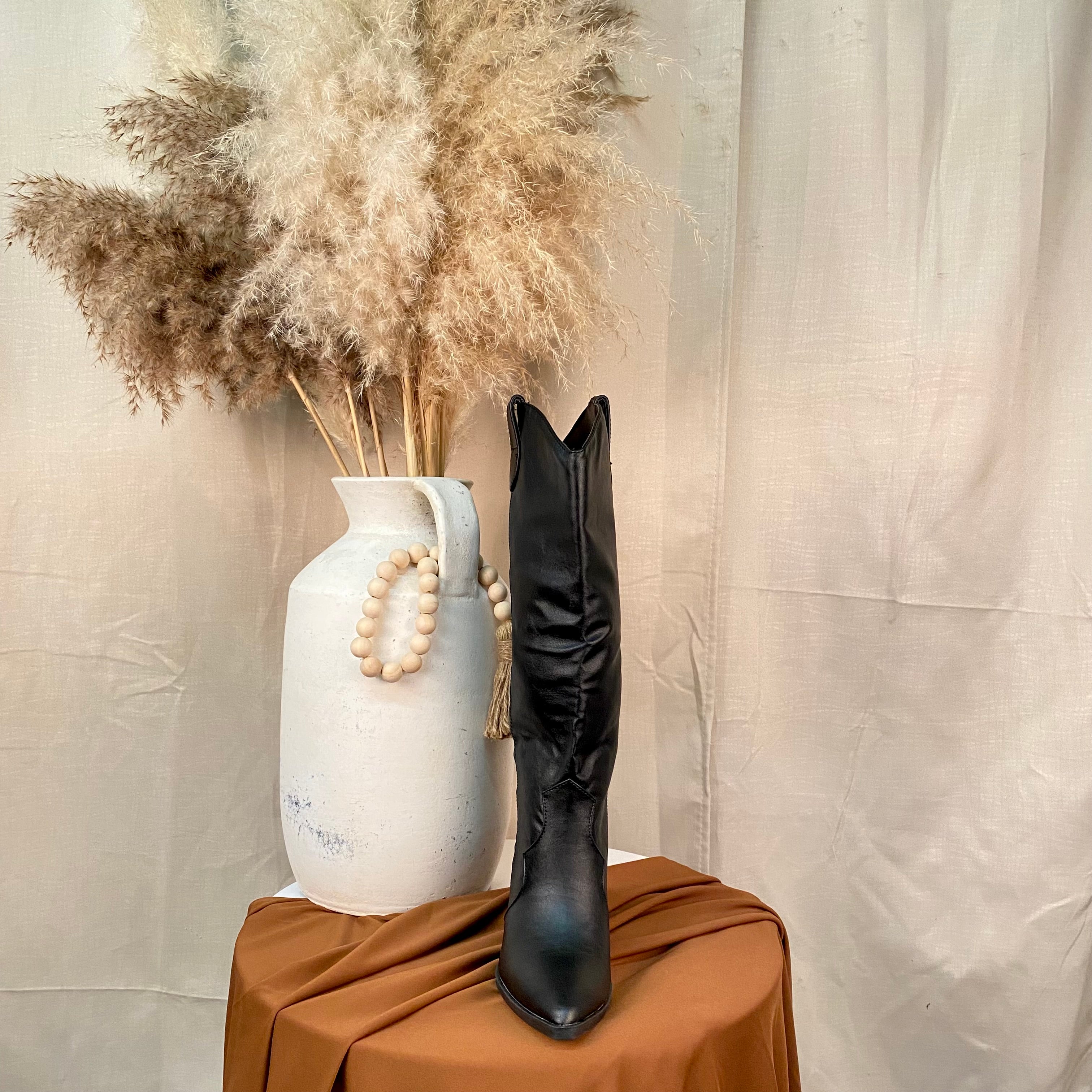 Karla Boots (Black)