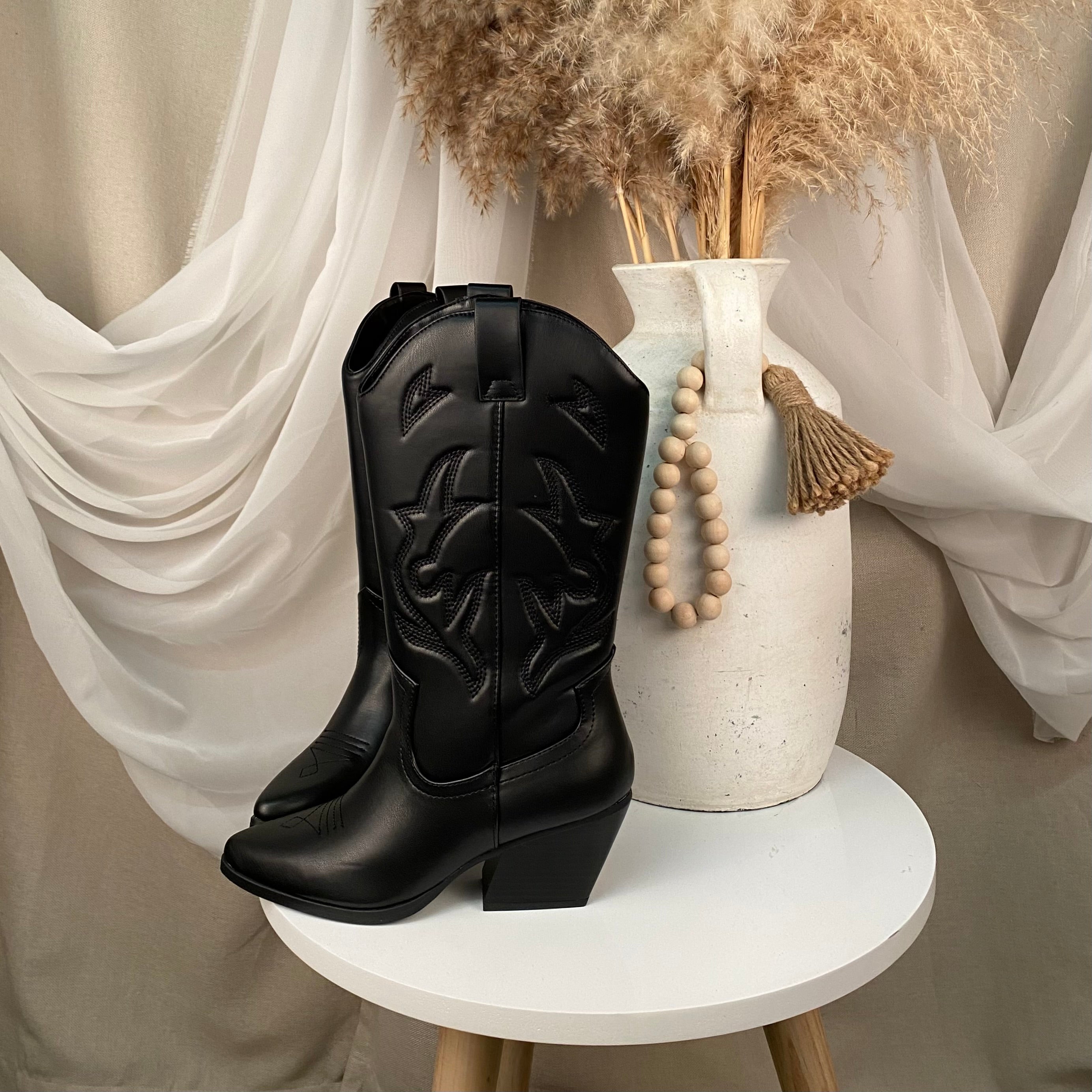 Bryson Cowboy Boots (Black)