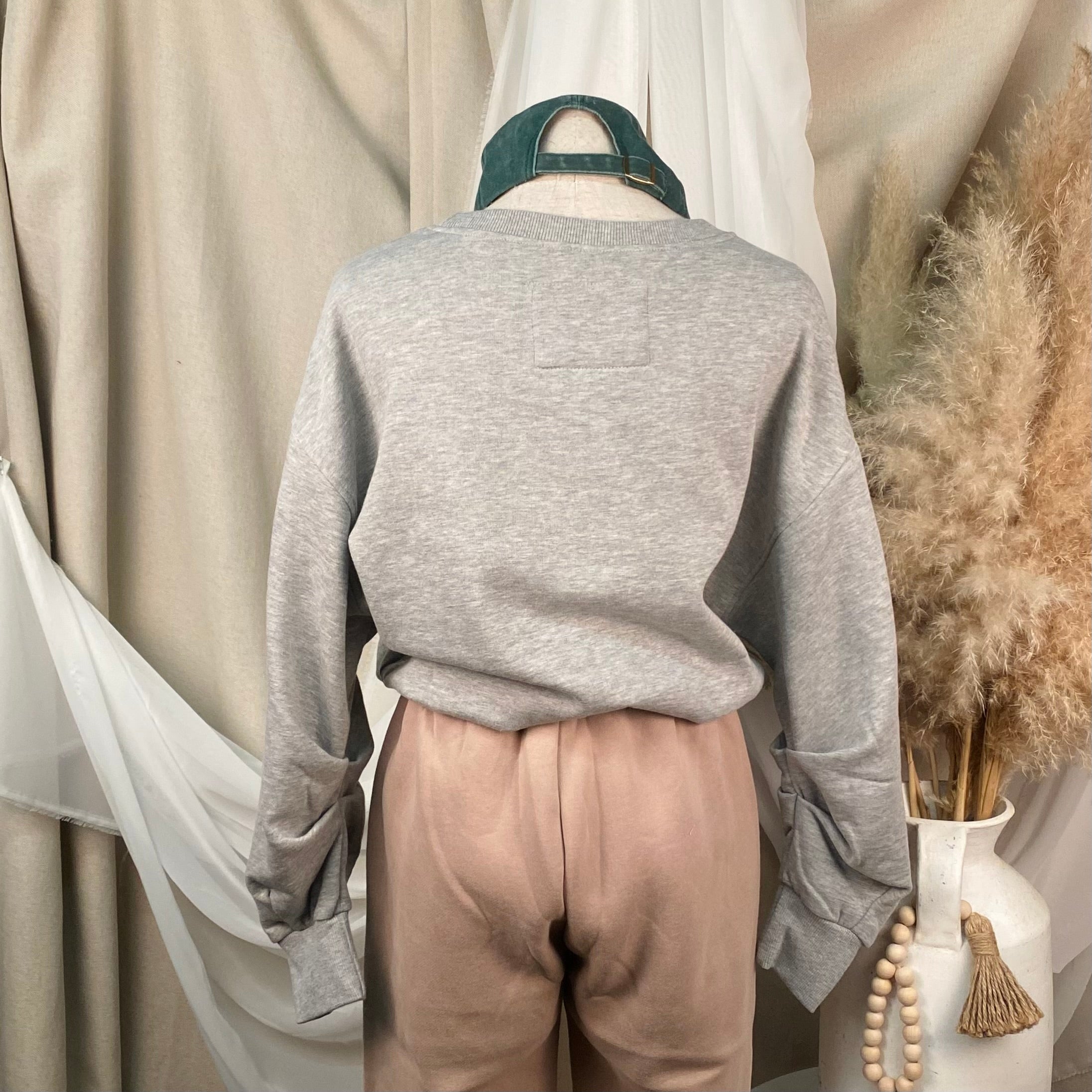 Daniel Crewneck (Grey)