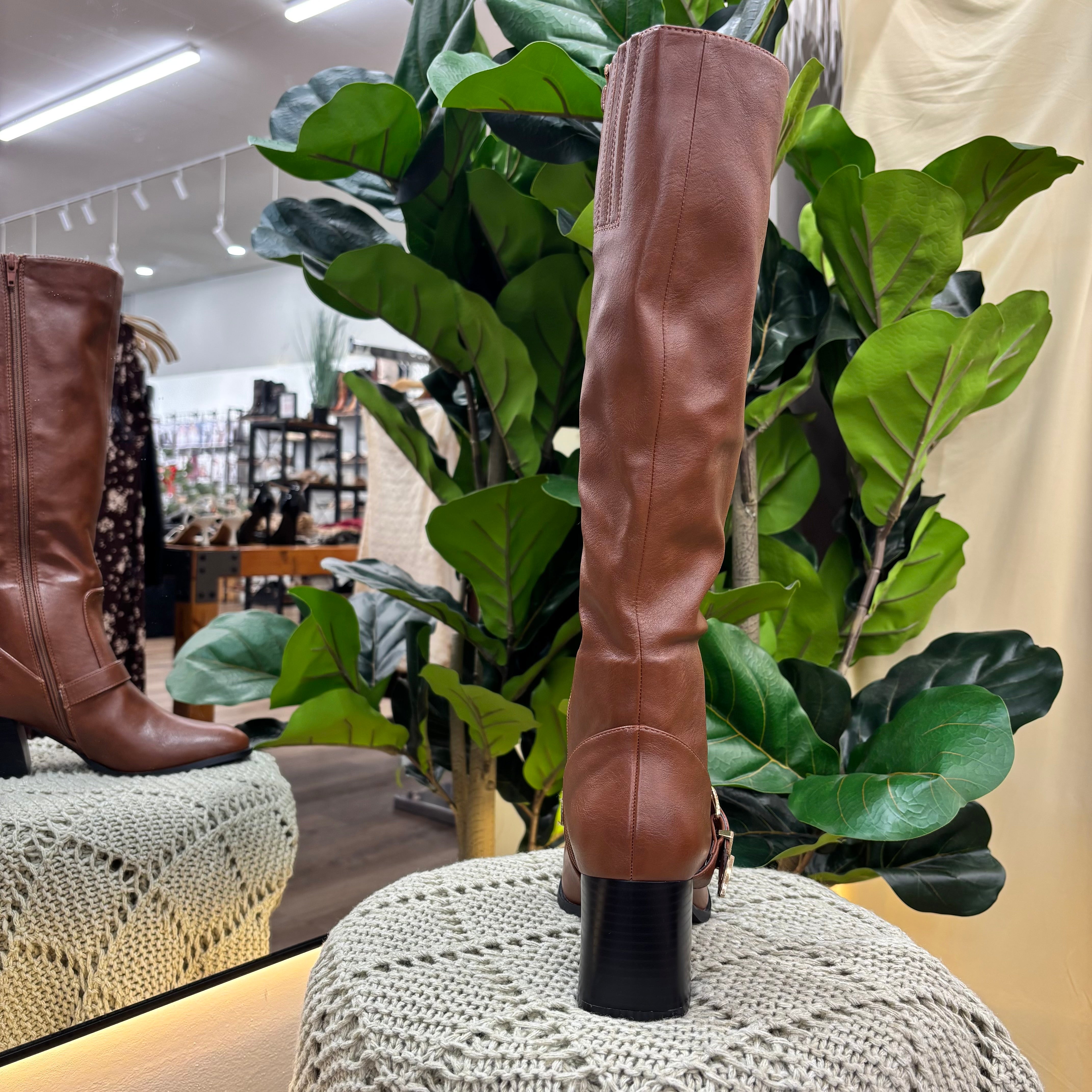 Kendall Boots (Brown)