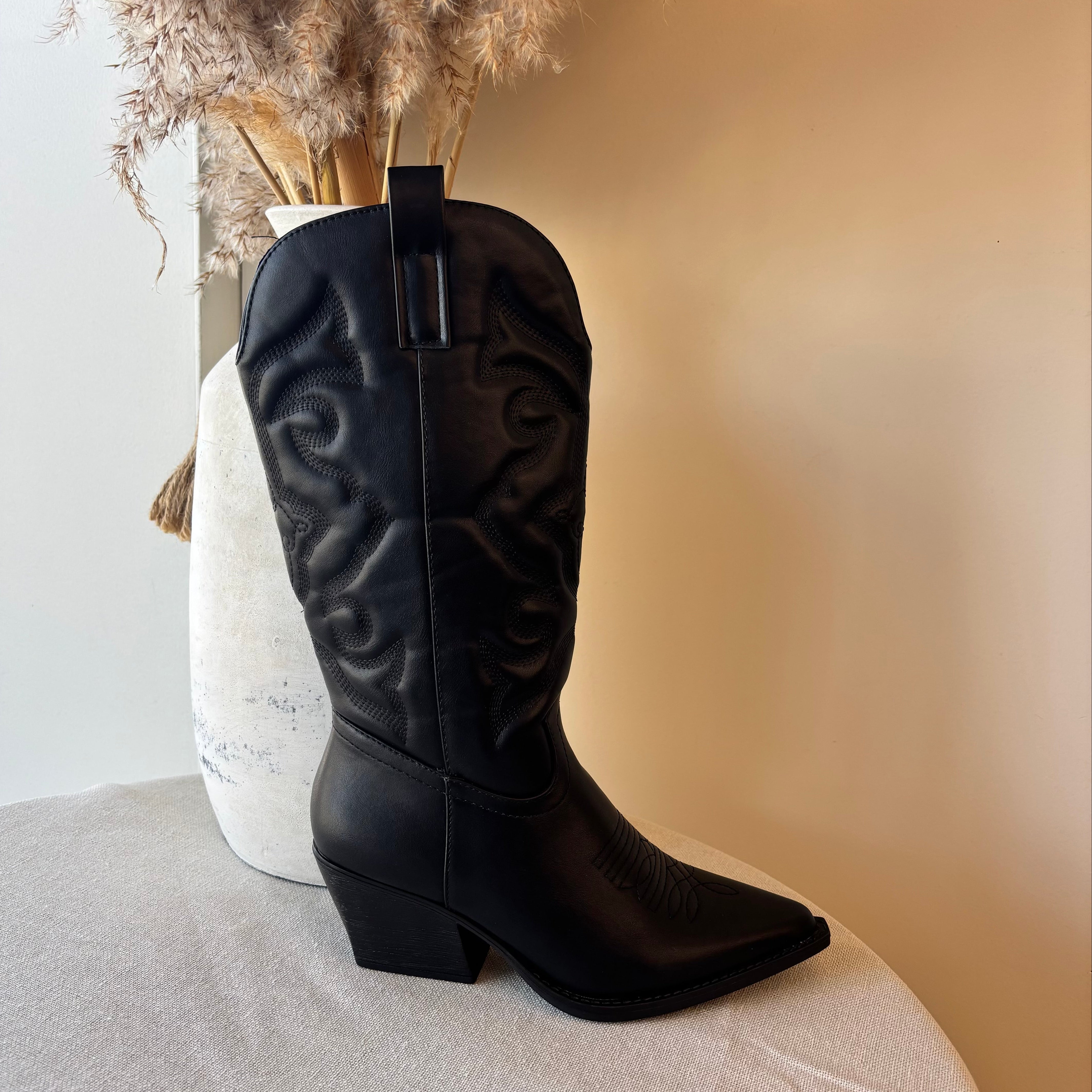 Lisa Boots (Black)