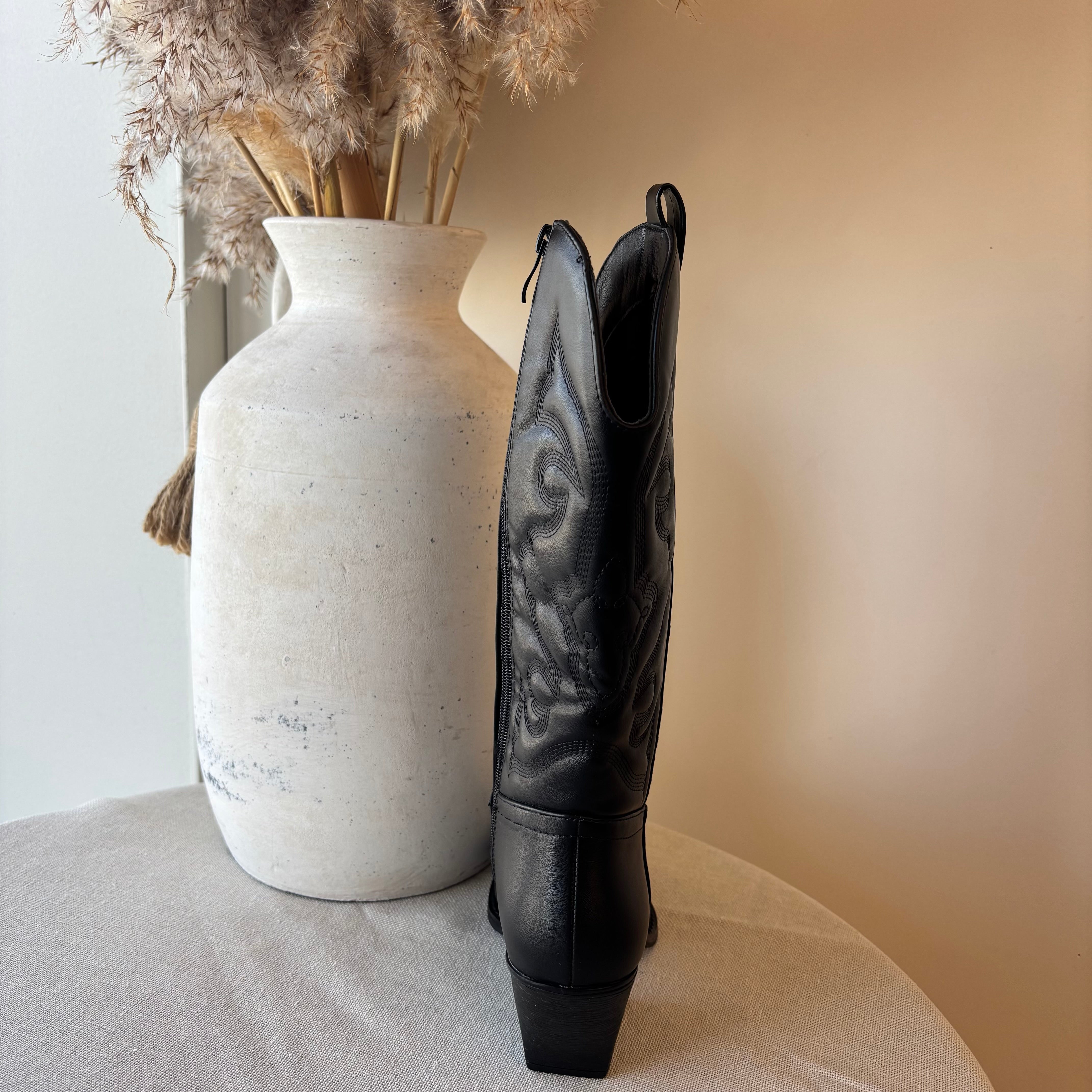Lisa Boots (Black)