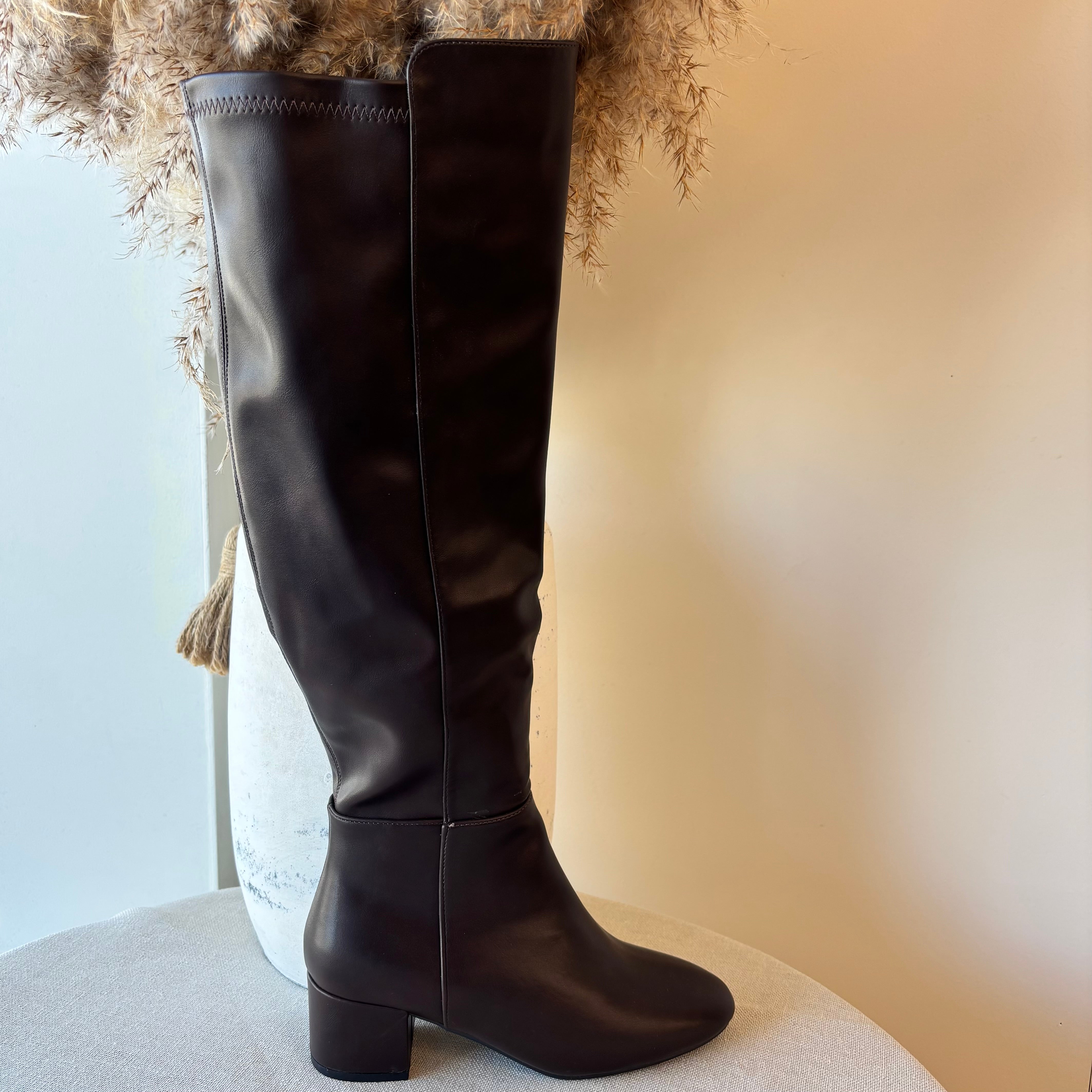 Rylie Boots (Brown)