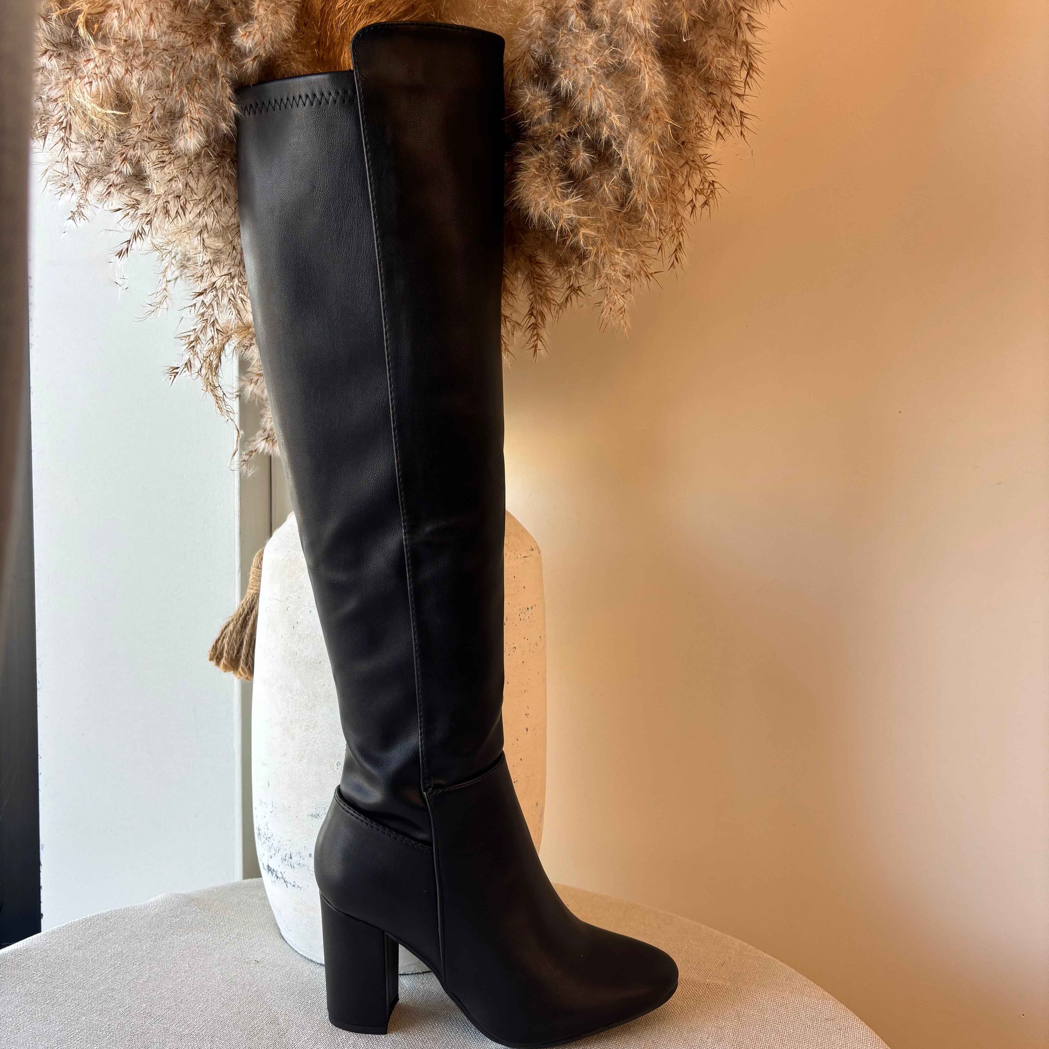 Mariah Boots (Black)