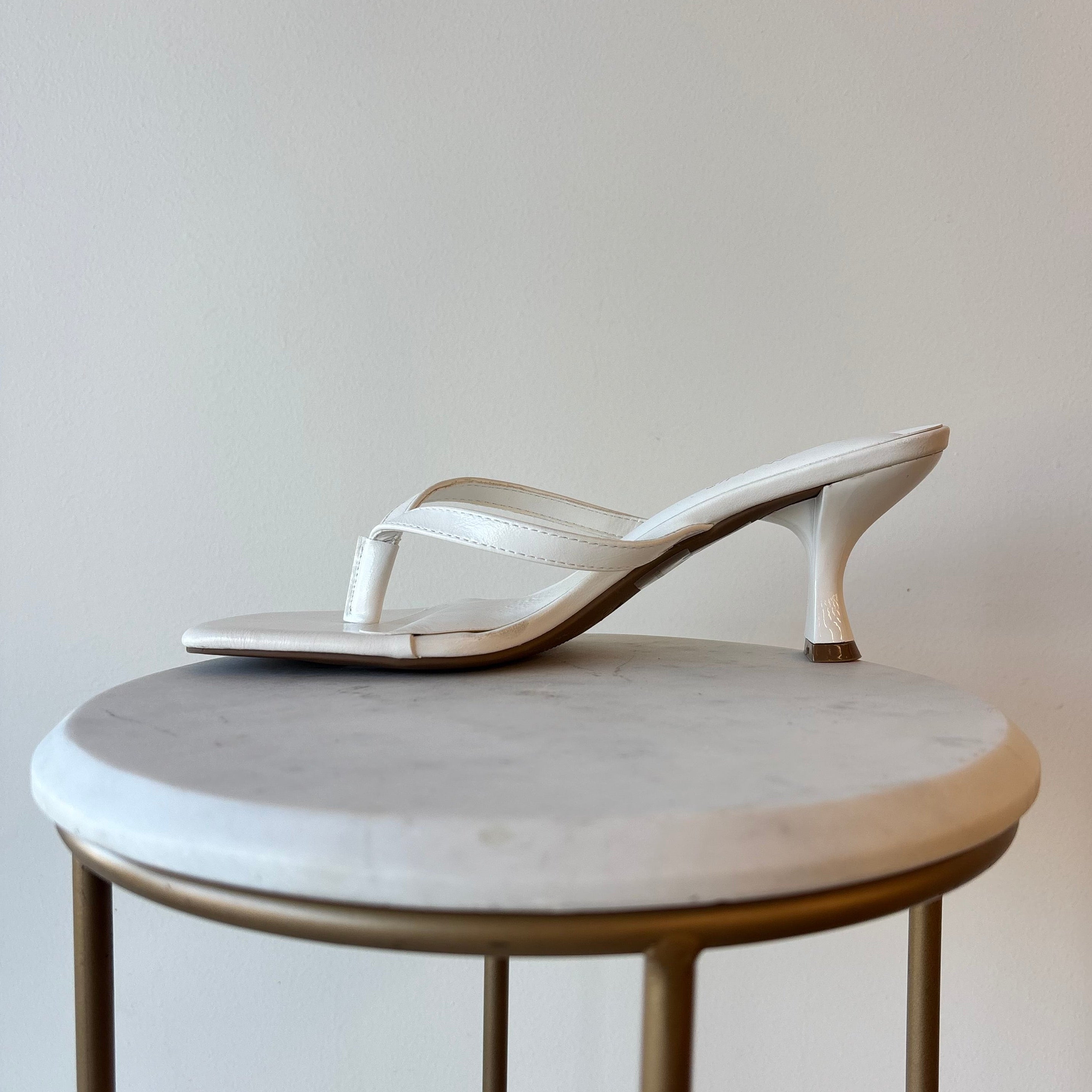 Gisele Heels (White)