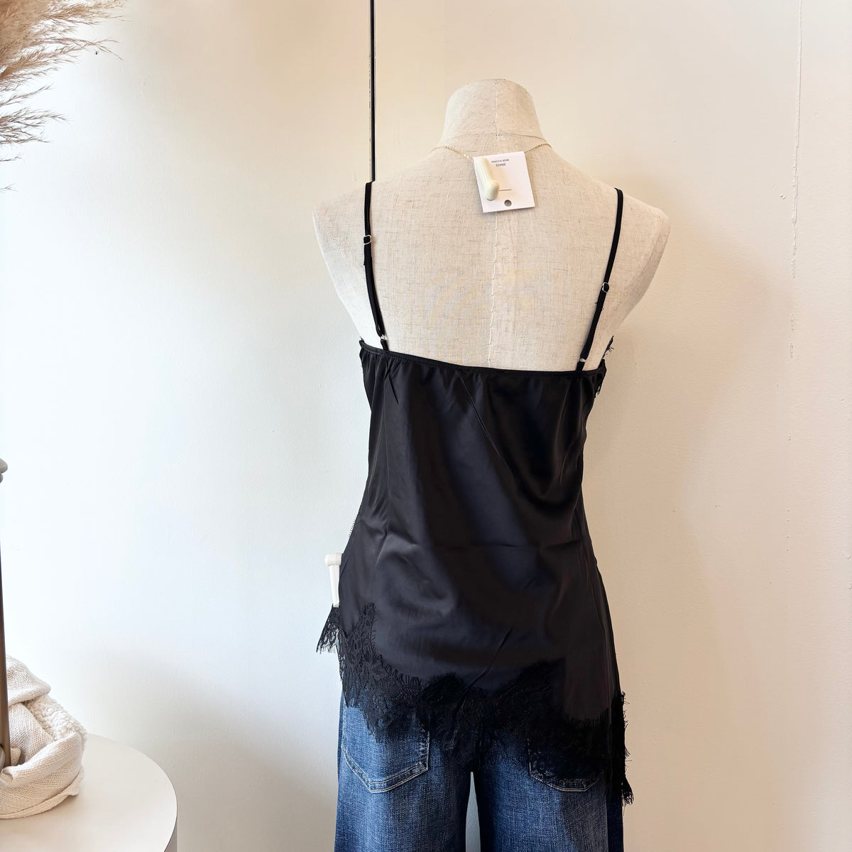 Lola Top (Black)
