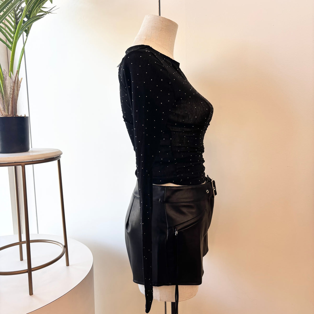 Anastasia Top (Black)