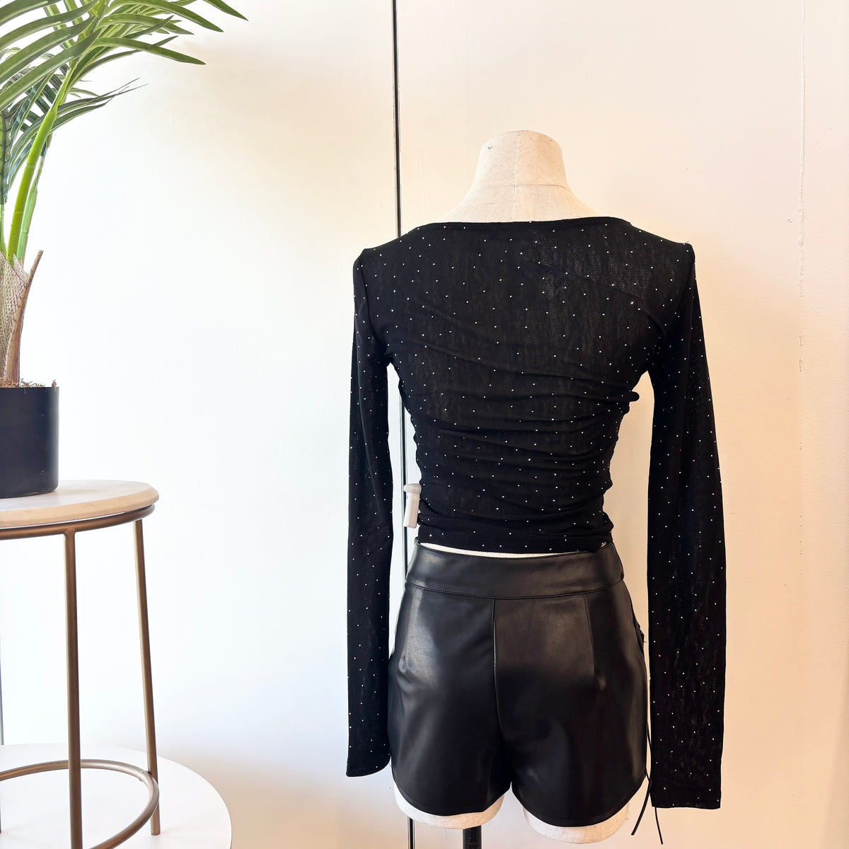 Anastasia Top (Black)