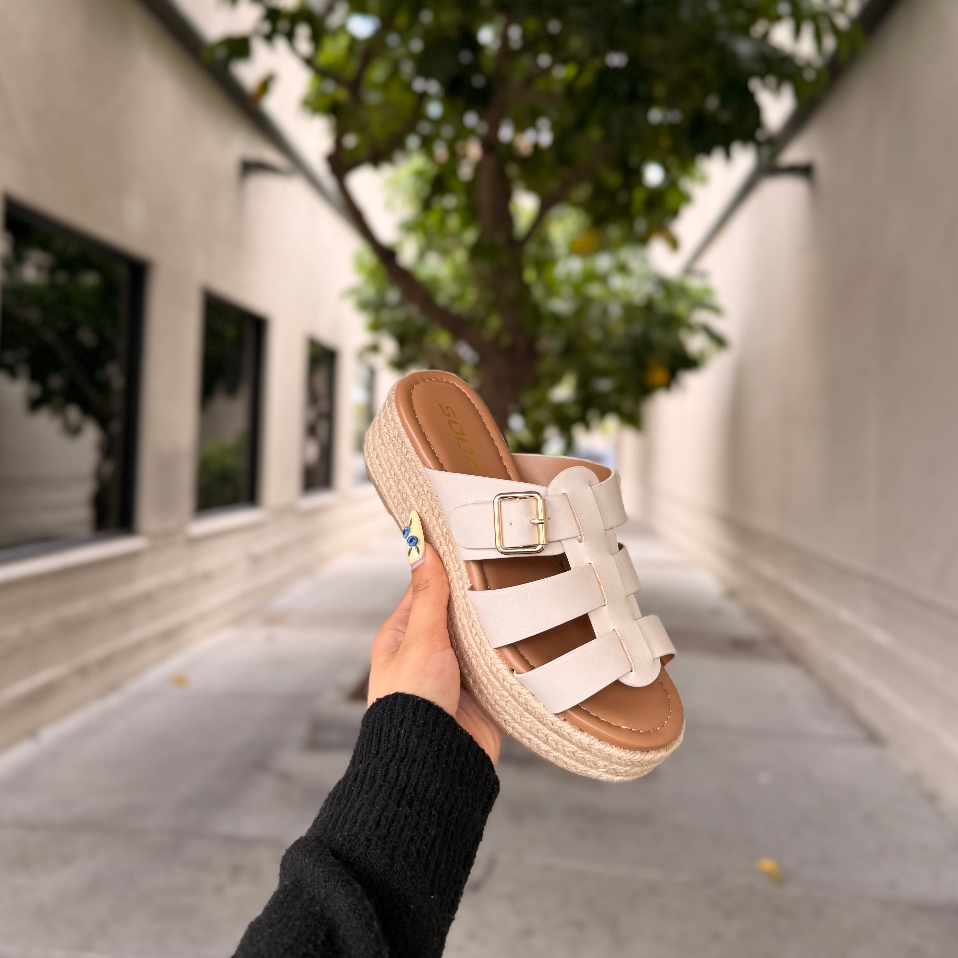 Hazel Espadrille Platform Sandals (Beige)
