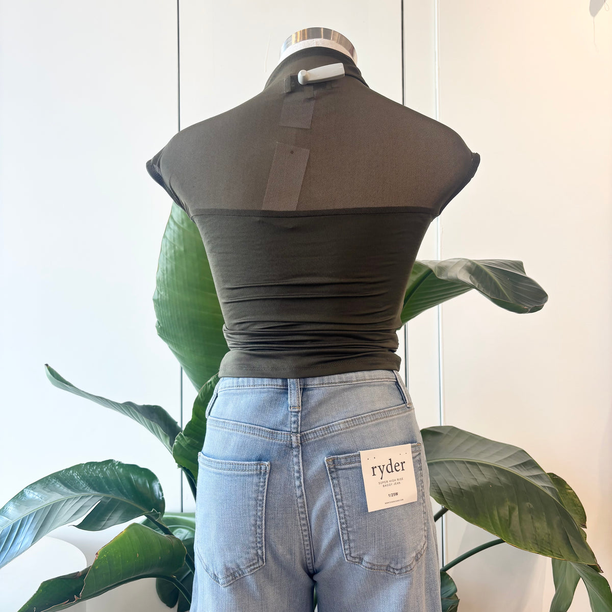 Delilah Top (Olive)