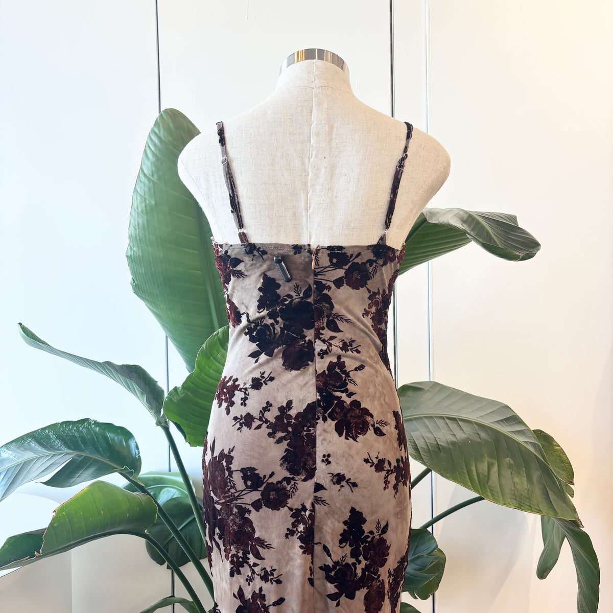 Selah Dress (Mocha)