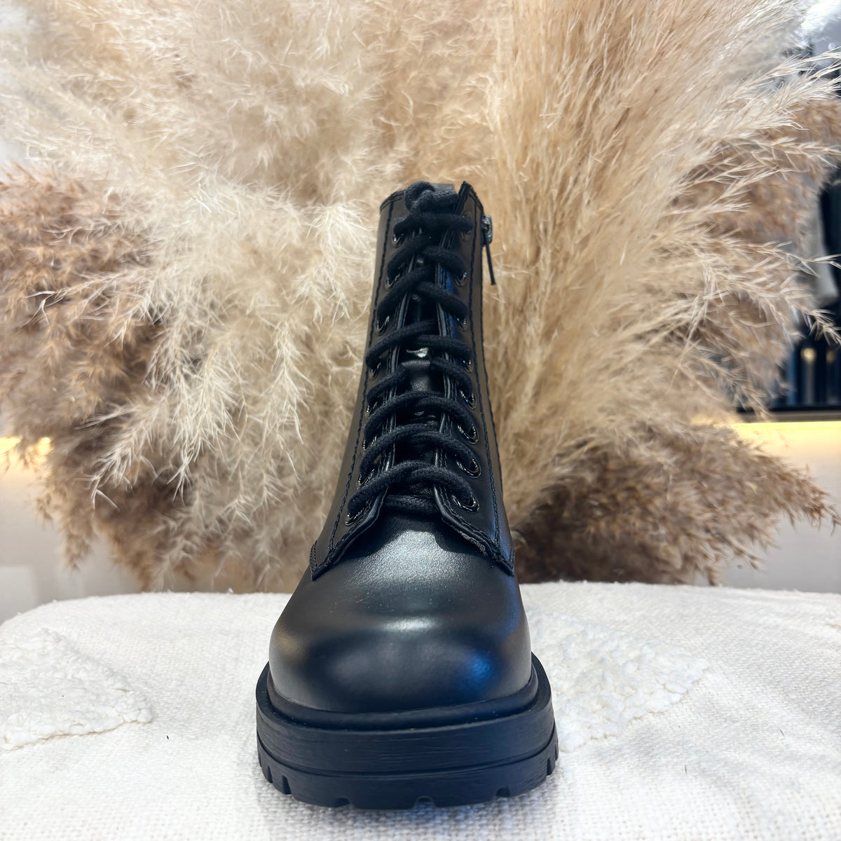 Alyssa Boots (Black)