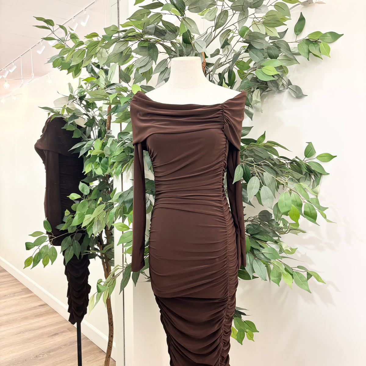 Jacqueline Dress (Brown)
