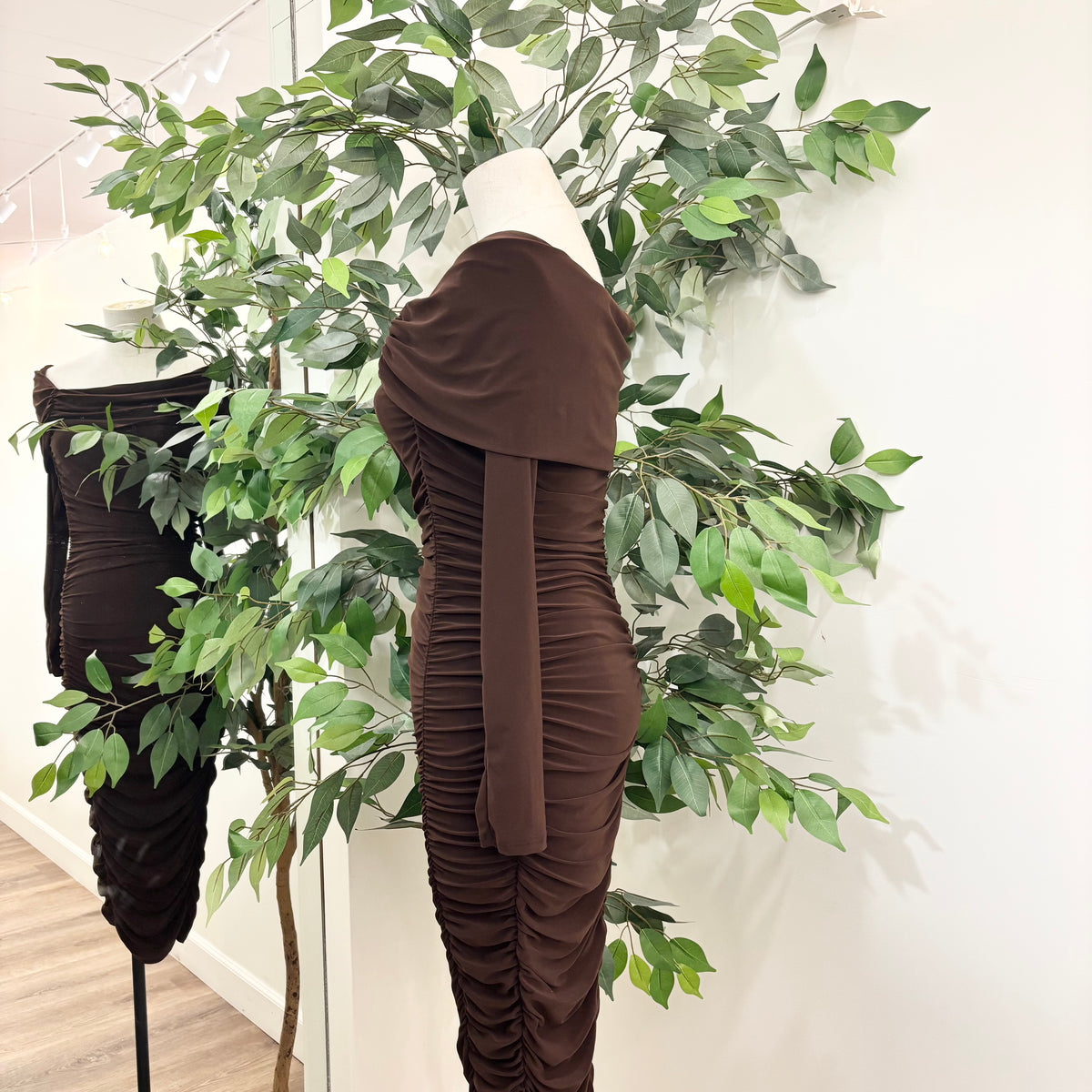 Jacqueline Dress (Brown)