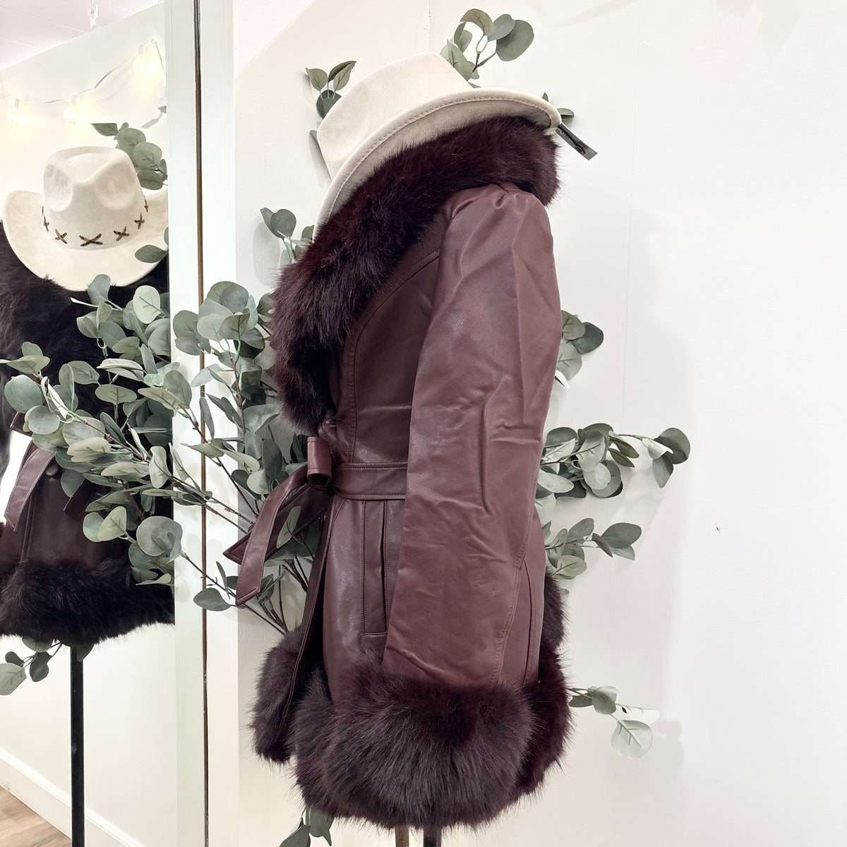 Lily Coat (Wine)