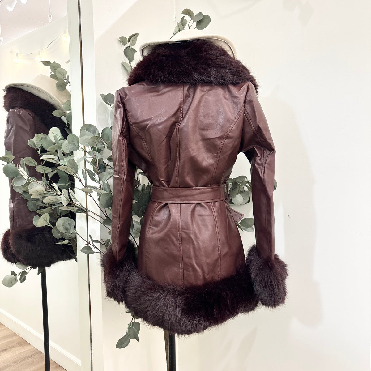 Lily Coat (Wine)