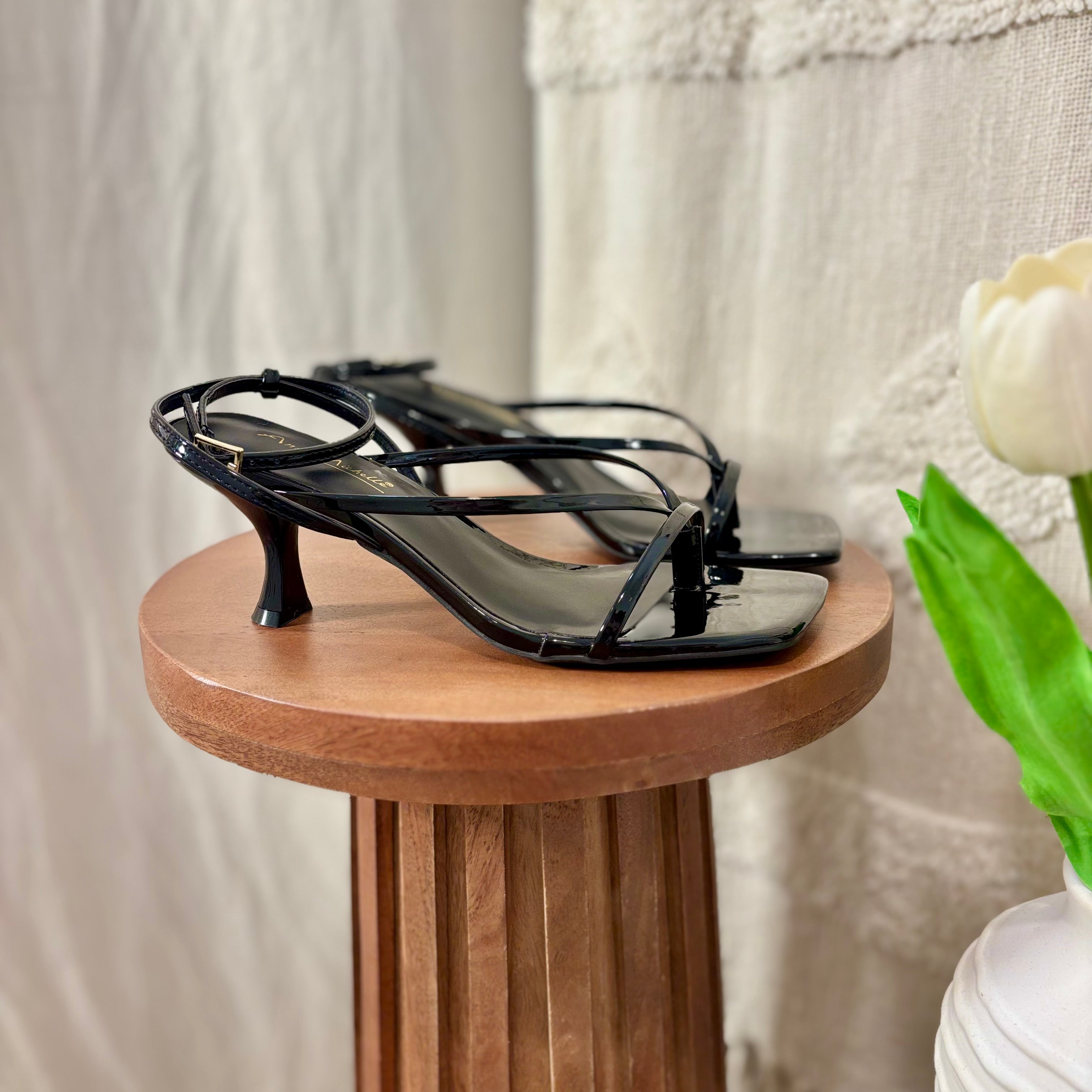 Cassandra Heels (Black)