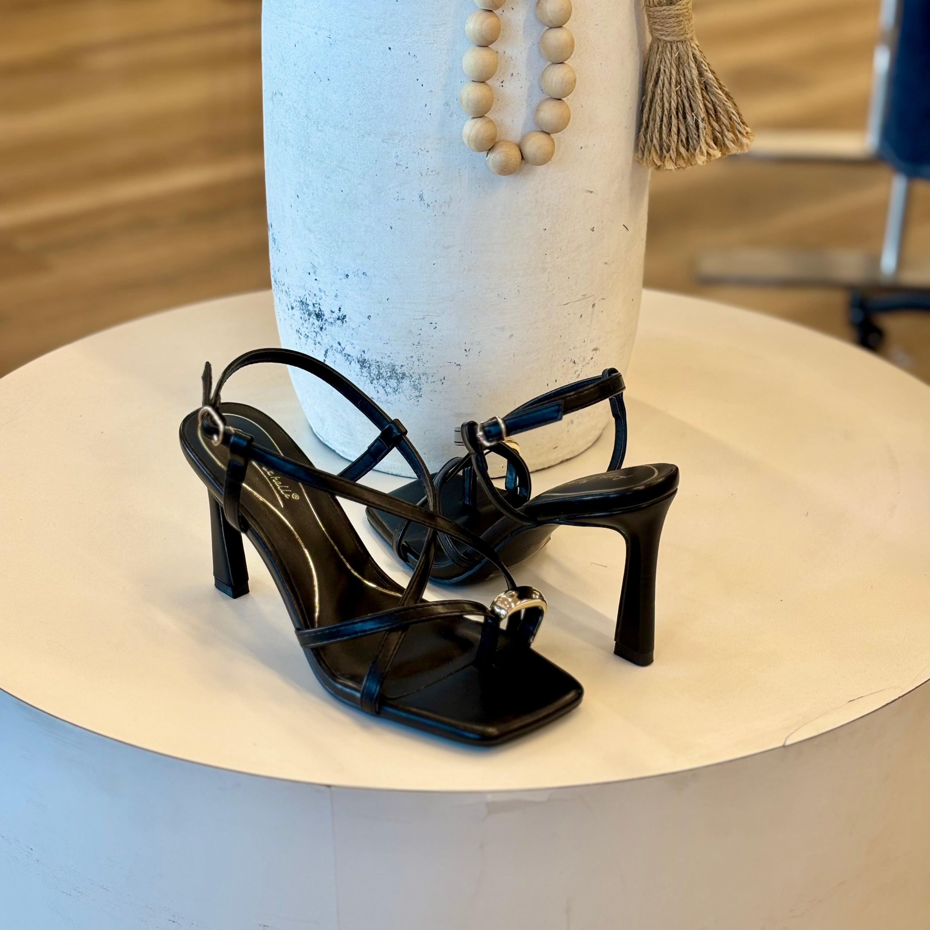 Destiney Heels (Black)