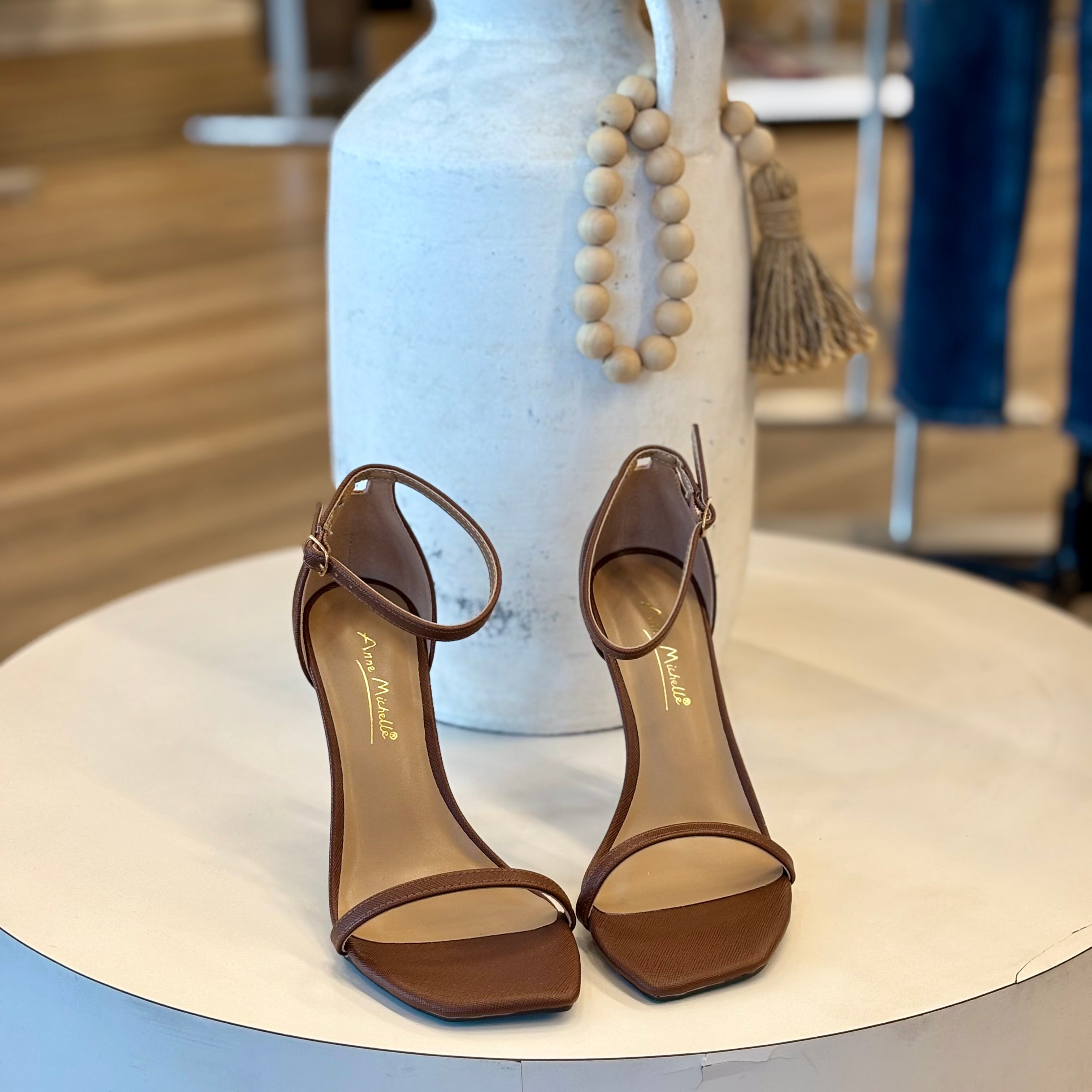 Cynthia Heels (Brown)