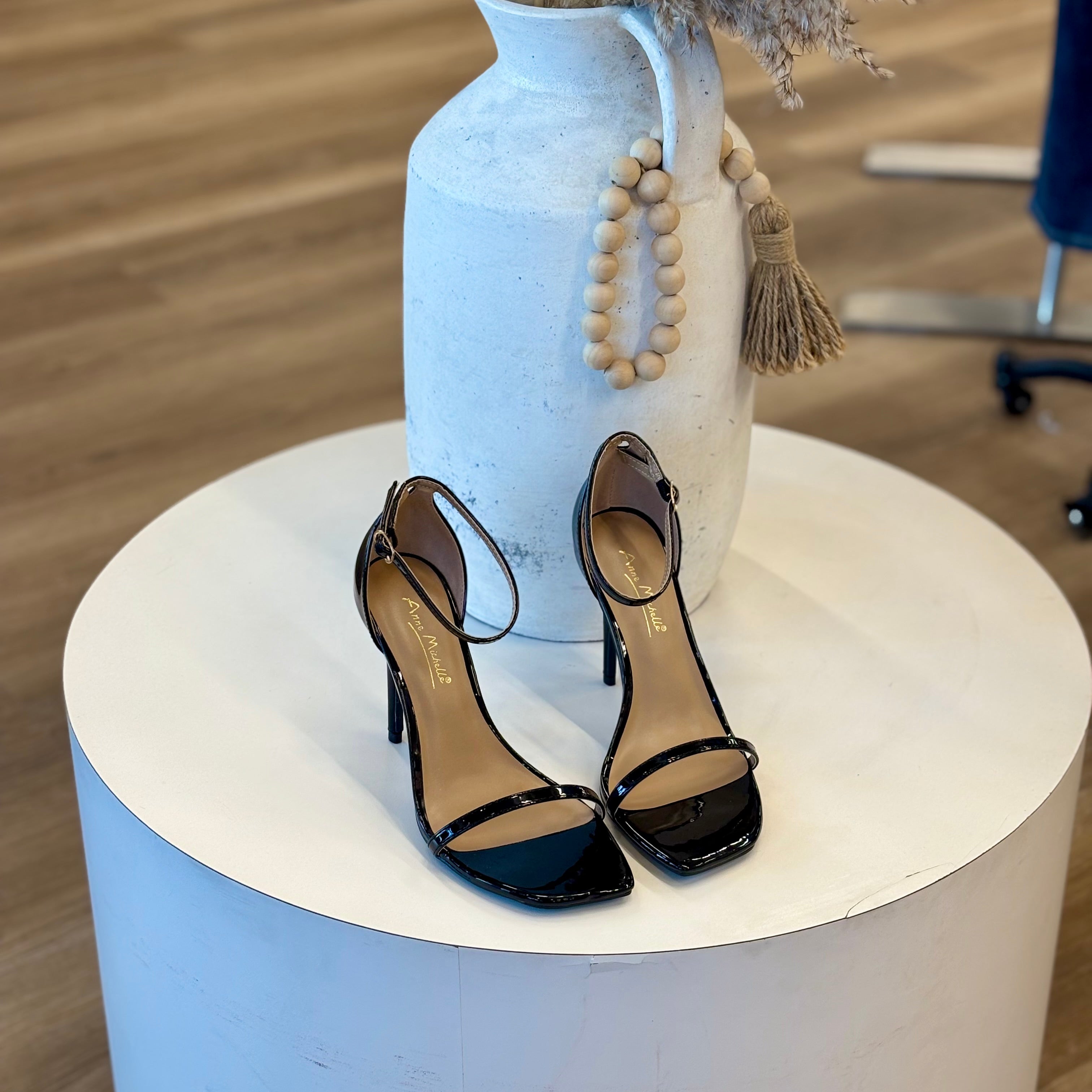 Cynthia Heels (Black)