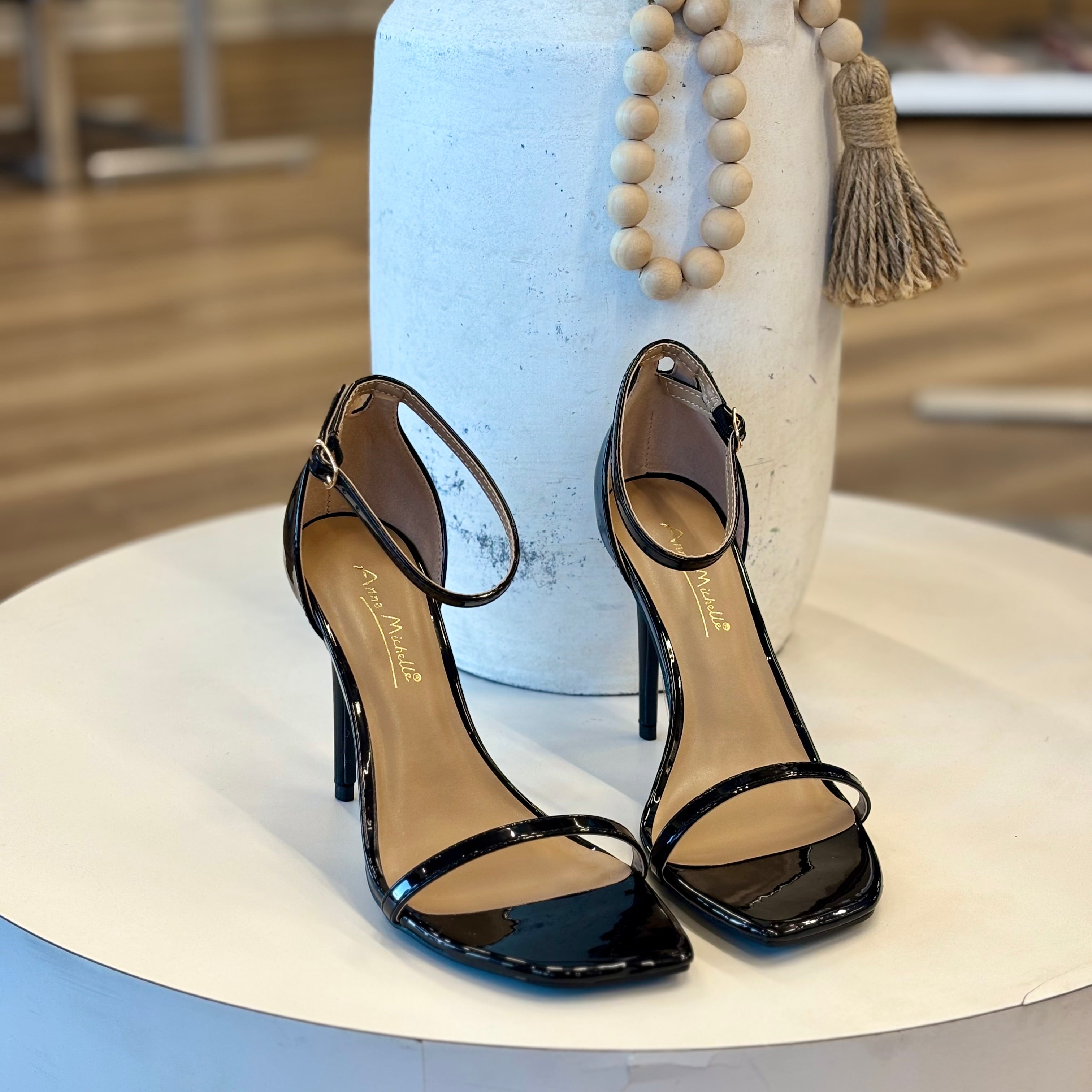 Cynthia Heels (Black)