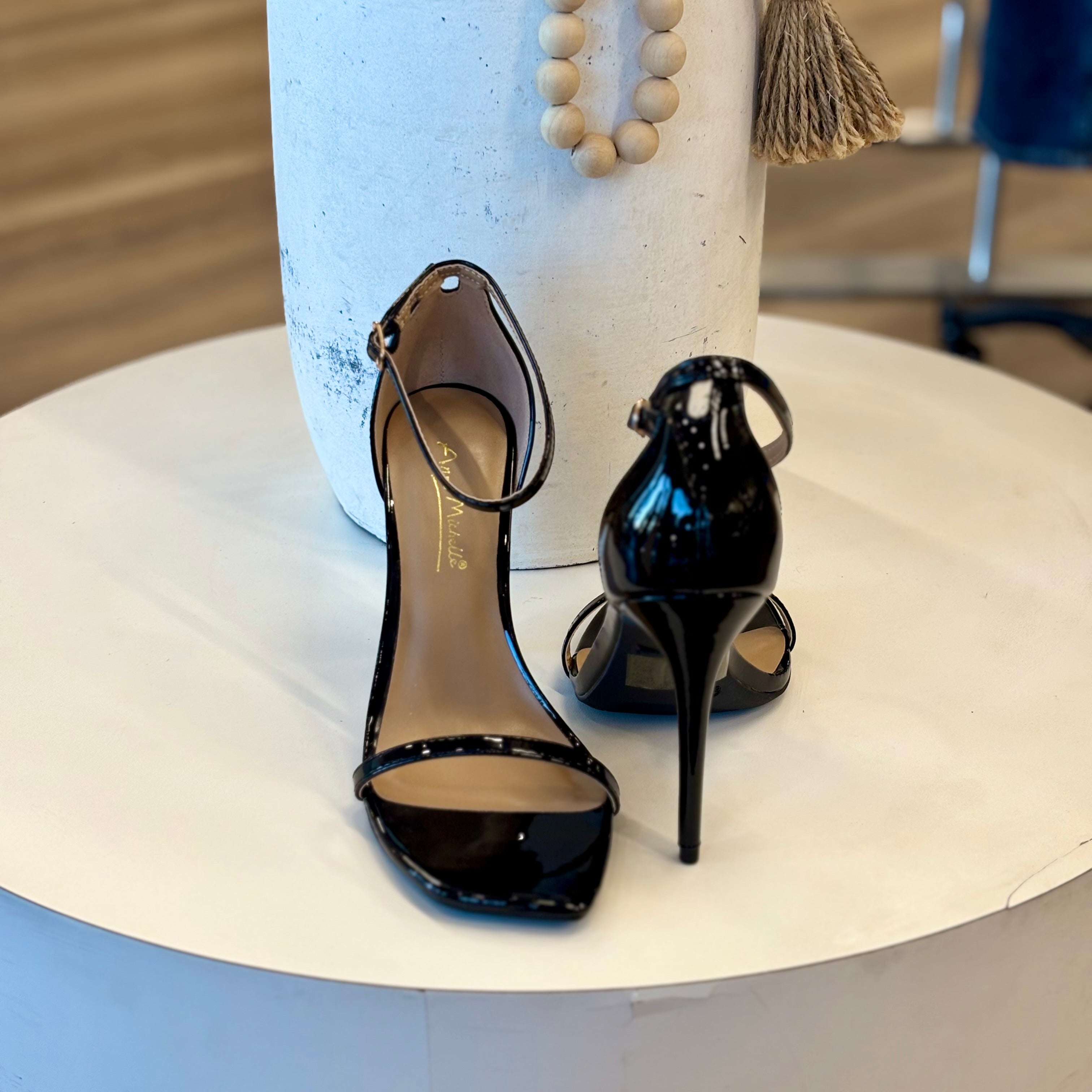 Cynthia Heels (Black)