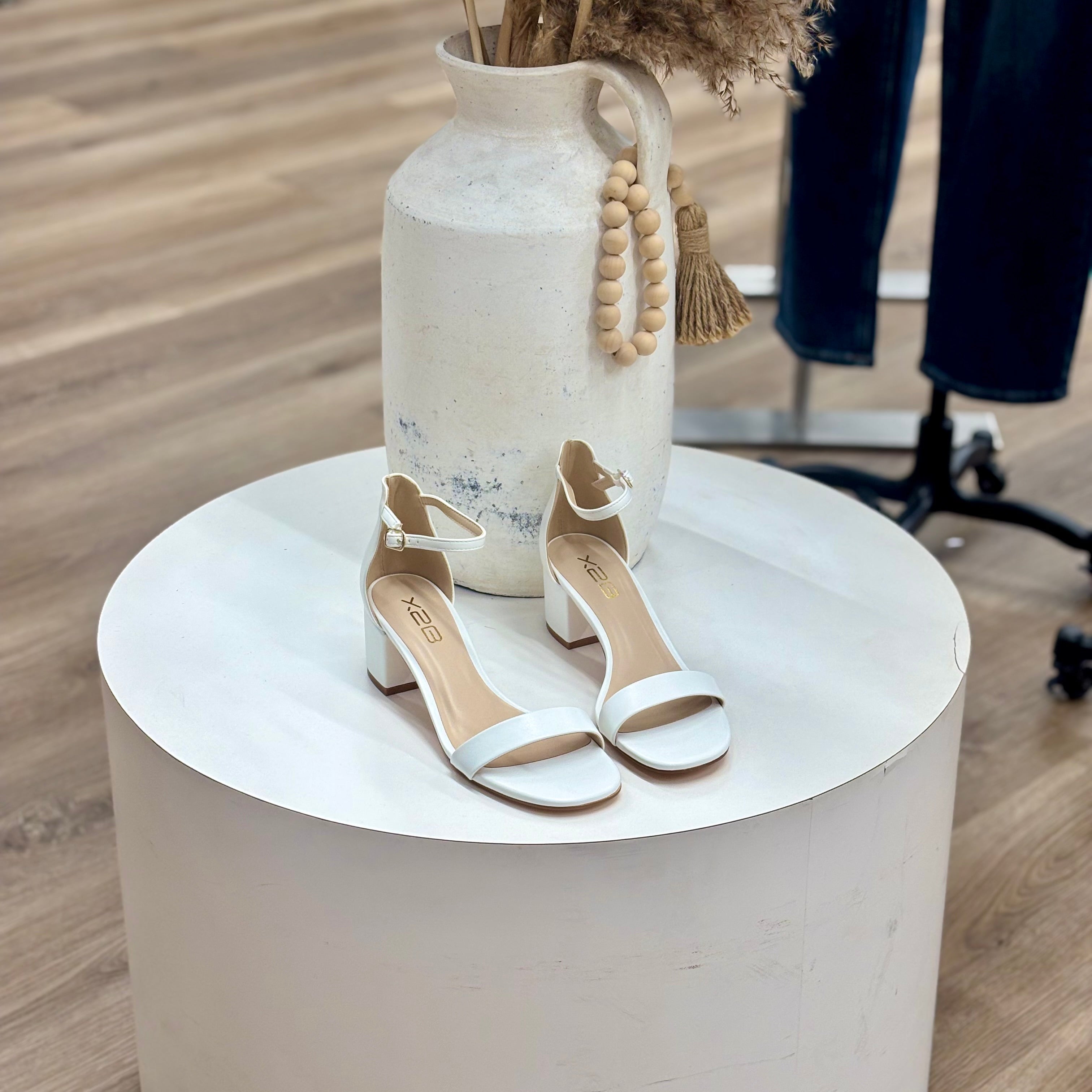 Reyna heels (white)