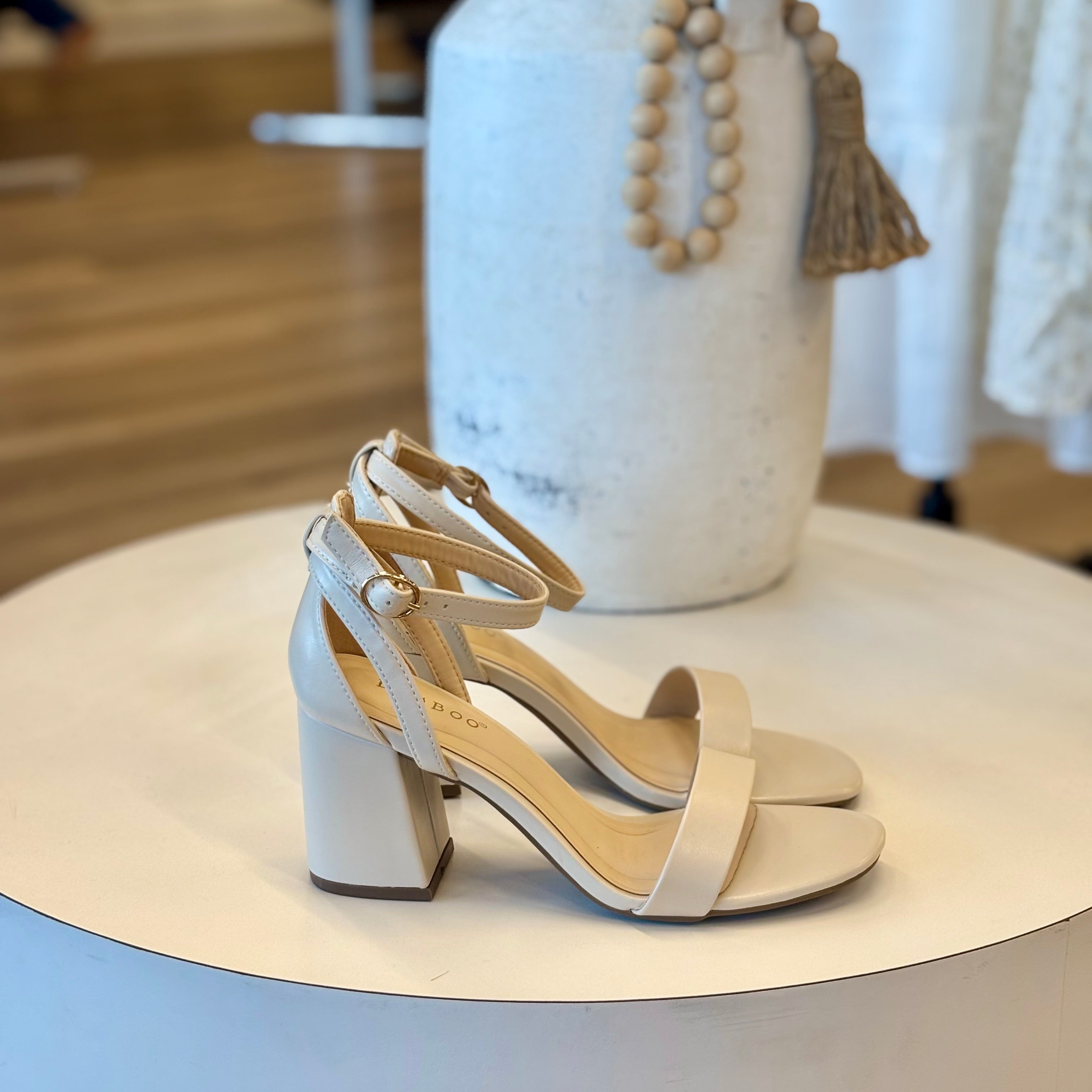 Izzy Heels (Ivory)