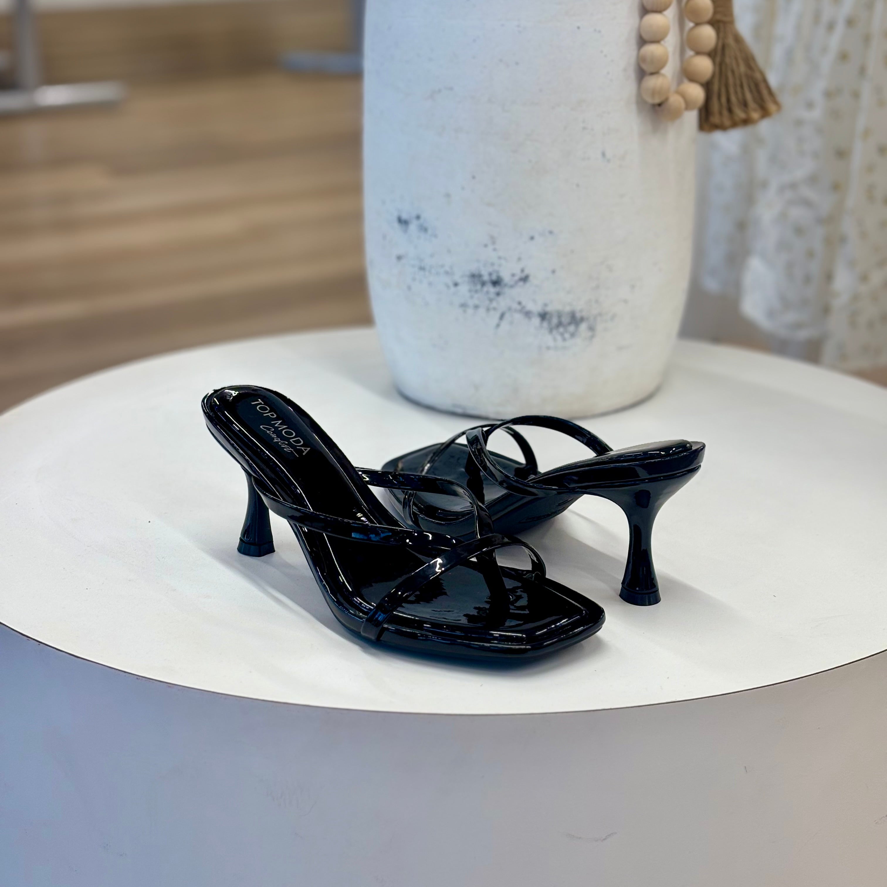Karla Heels (Black/pat)