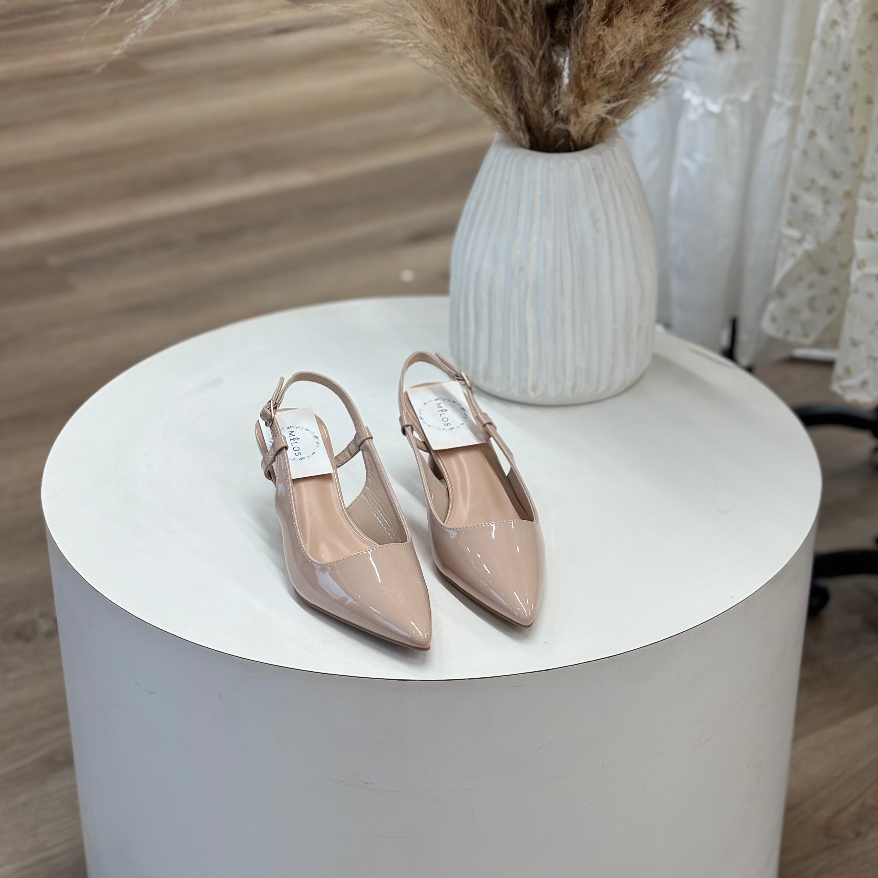 Sam Heels (nude)