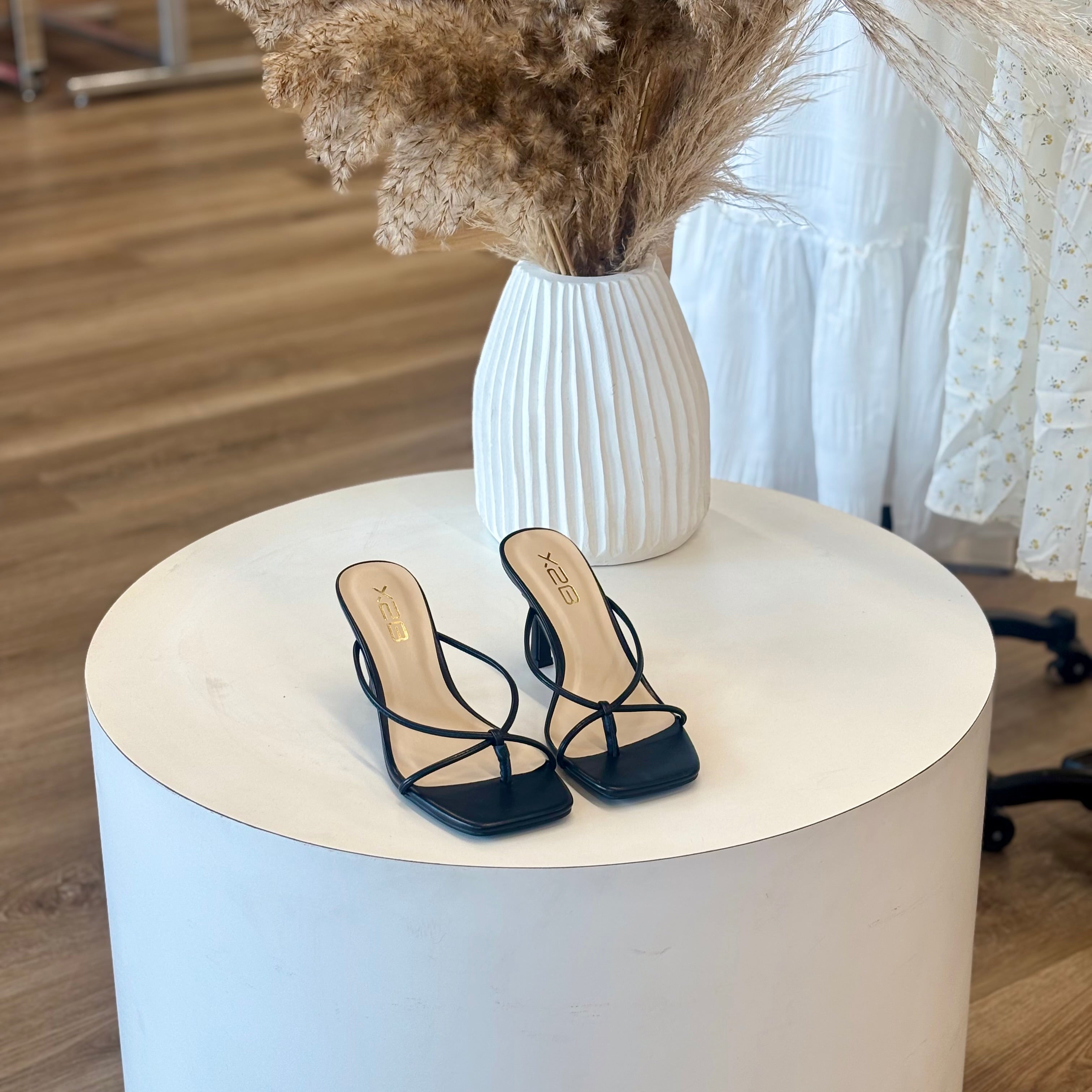 Liam Heels (Black)