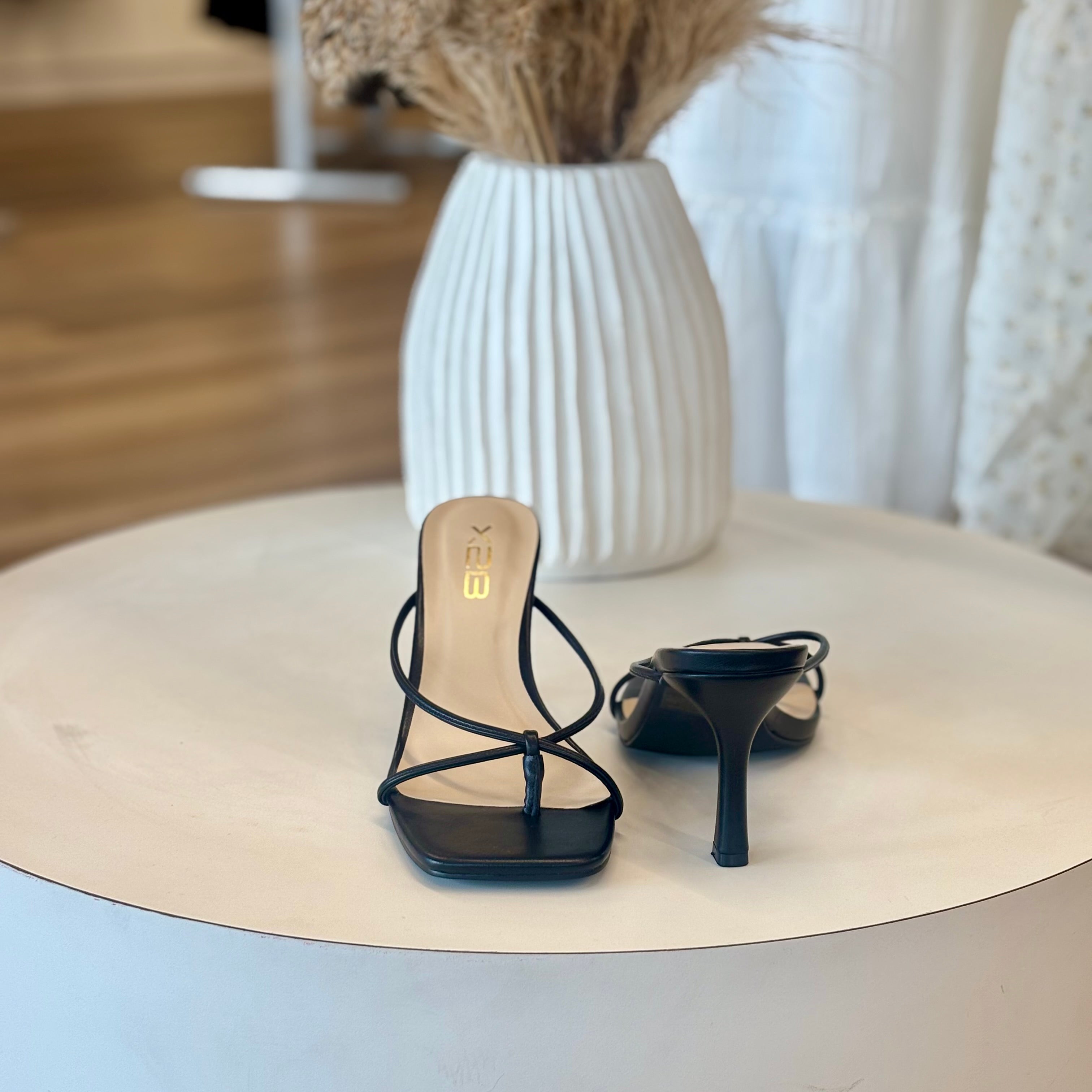 Liam Heels (Black)