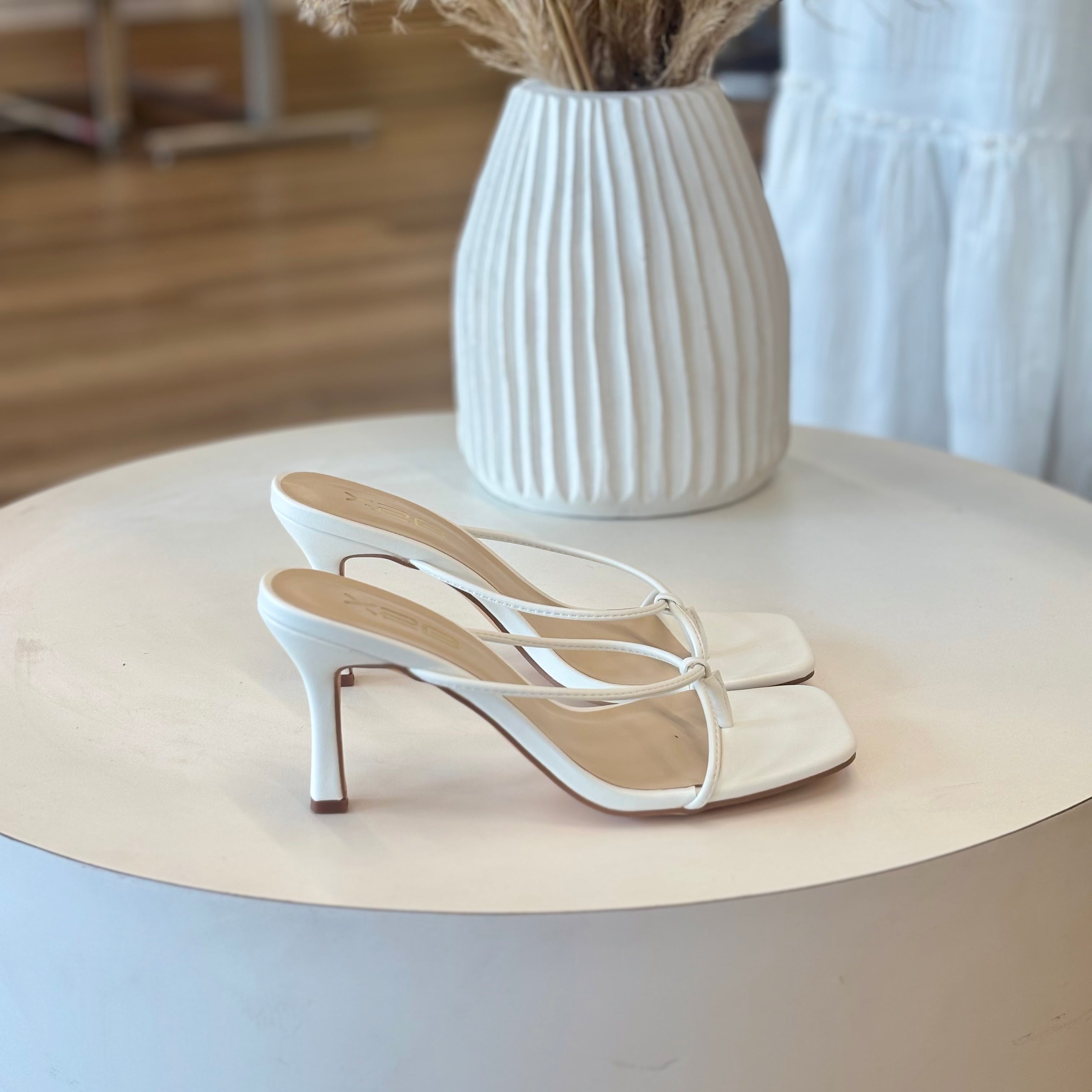 Liam Heels (White)