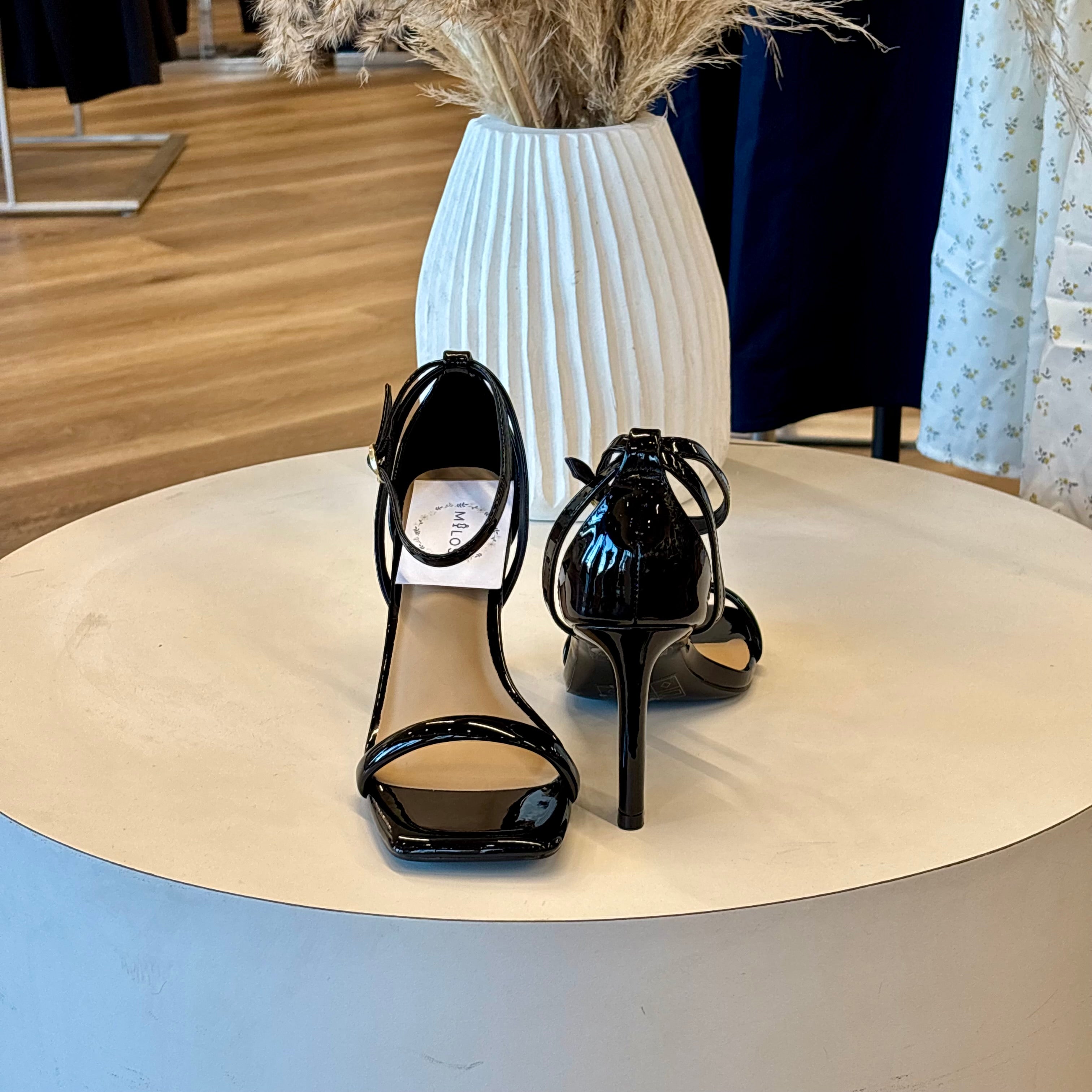 Janet Heels (Black)