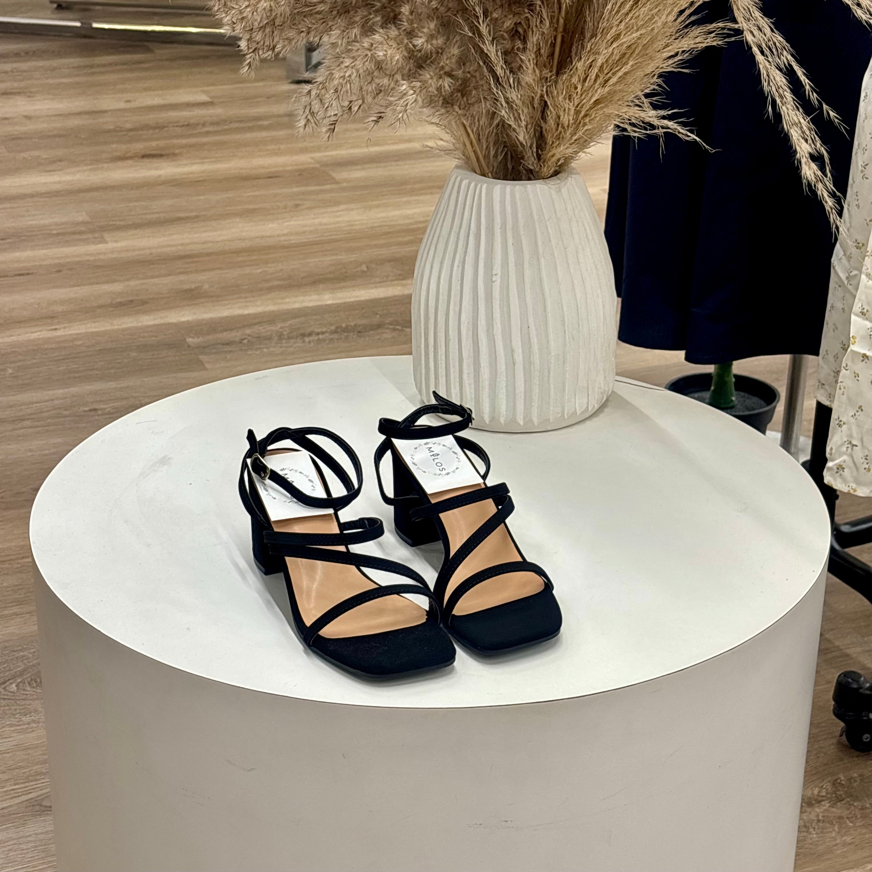 Daphne Heels (Black)