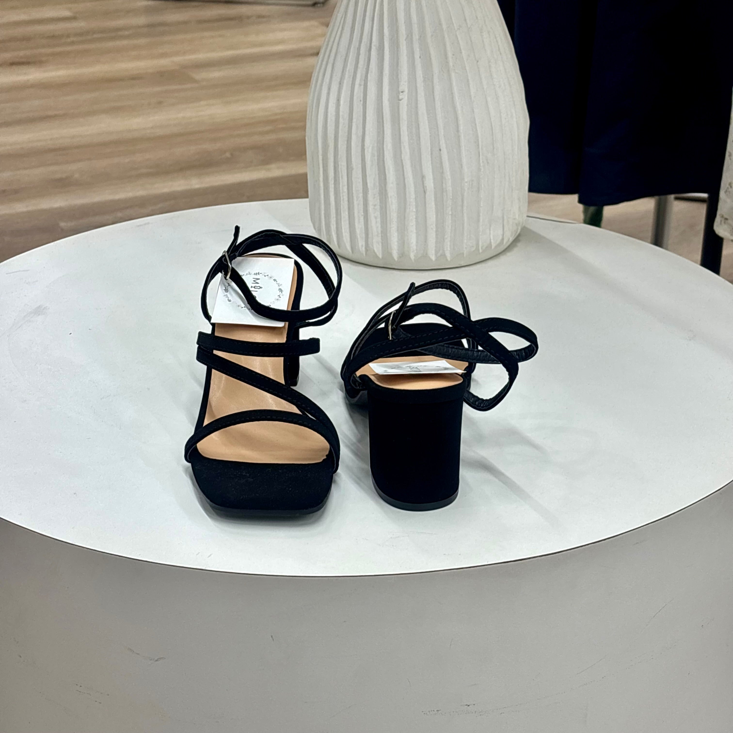 Daphne Heels (Black)