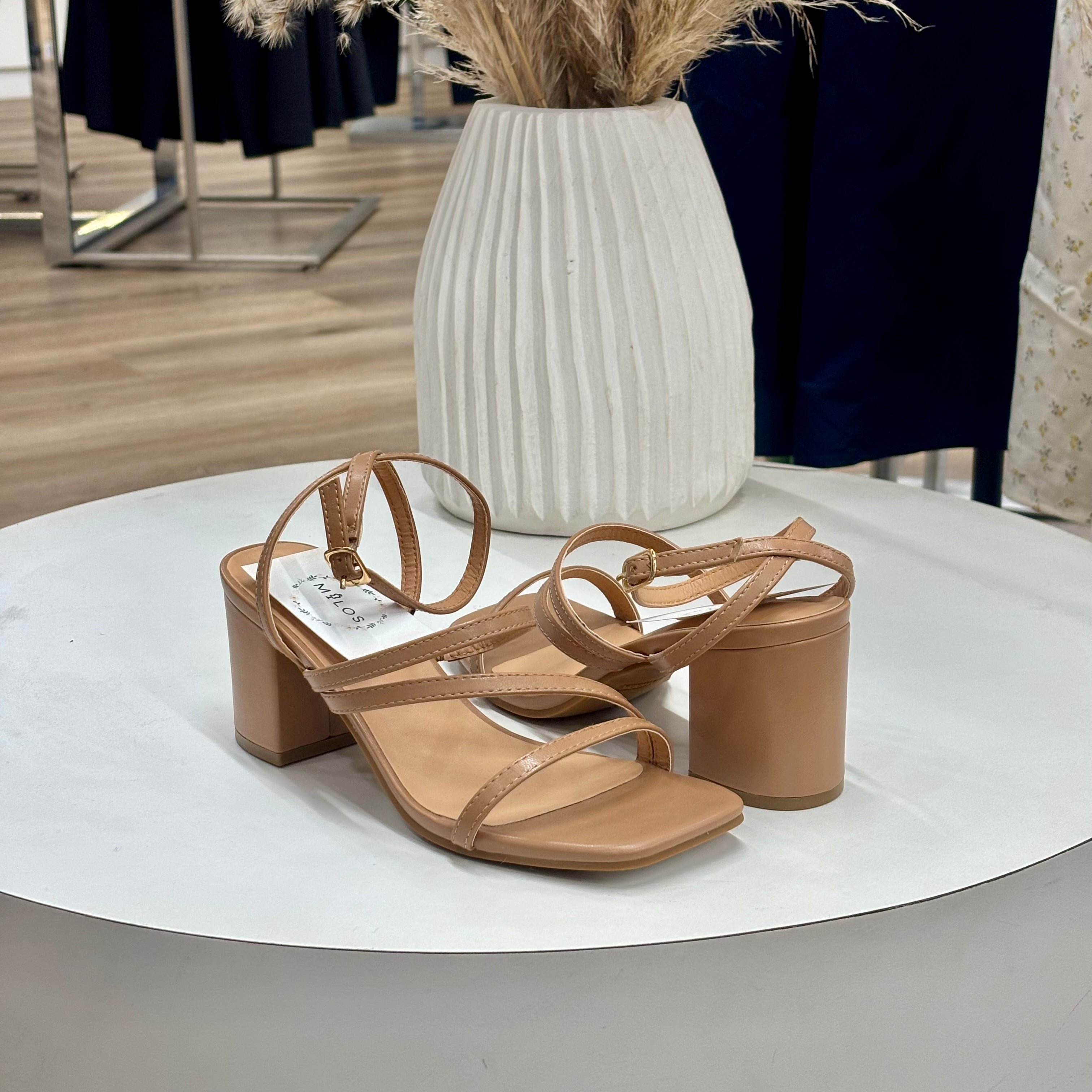 Daphne Heels (Camel)