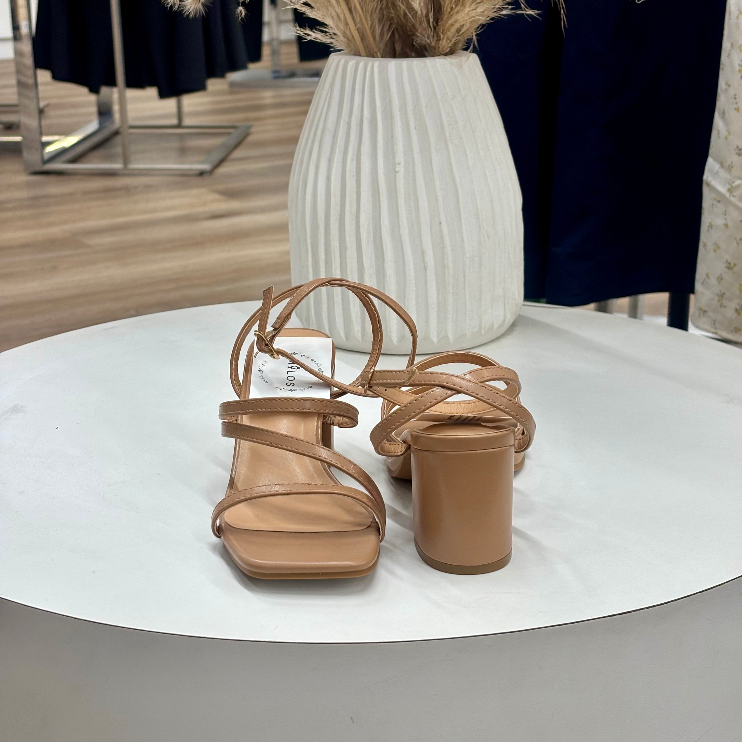 Daphne Heels (Camel)