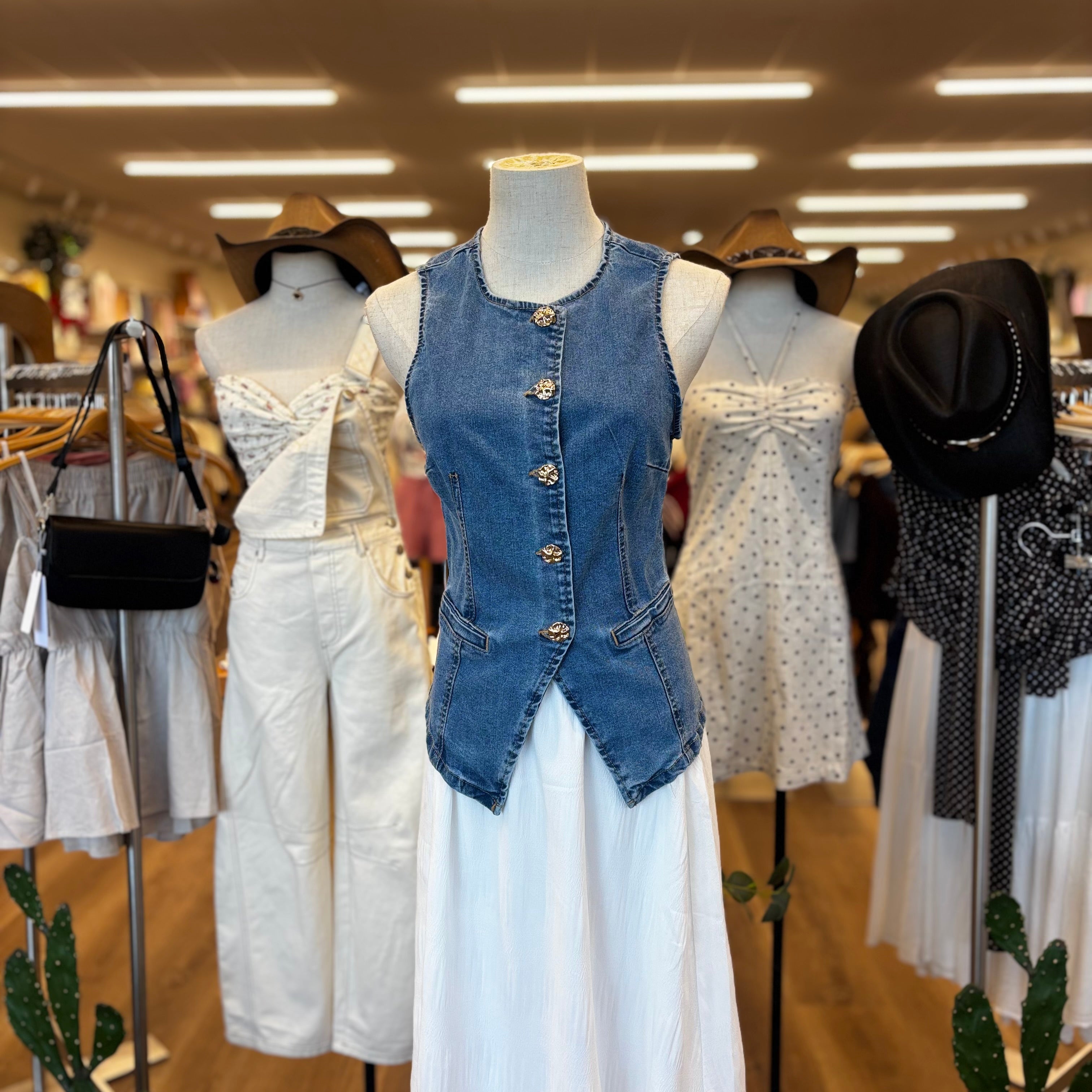 Cleo Denim Vest (light)