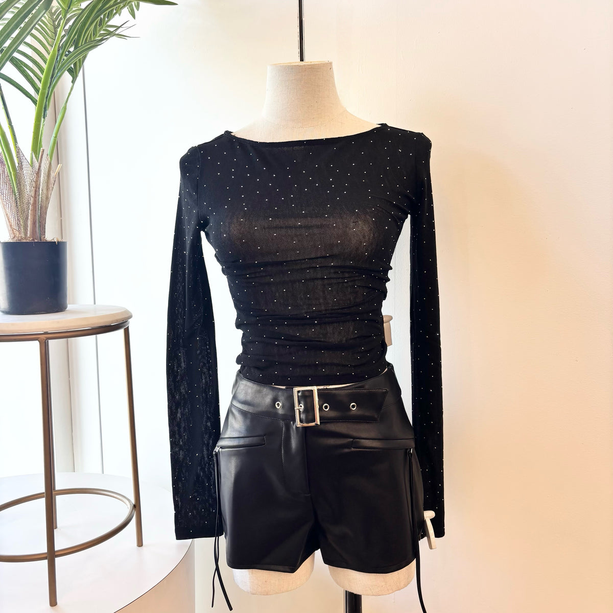 Anastasia Top (Black)